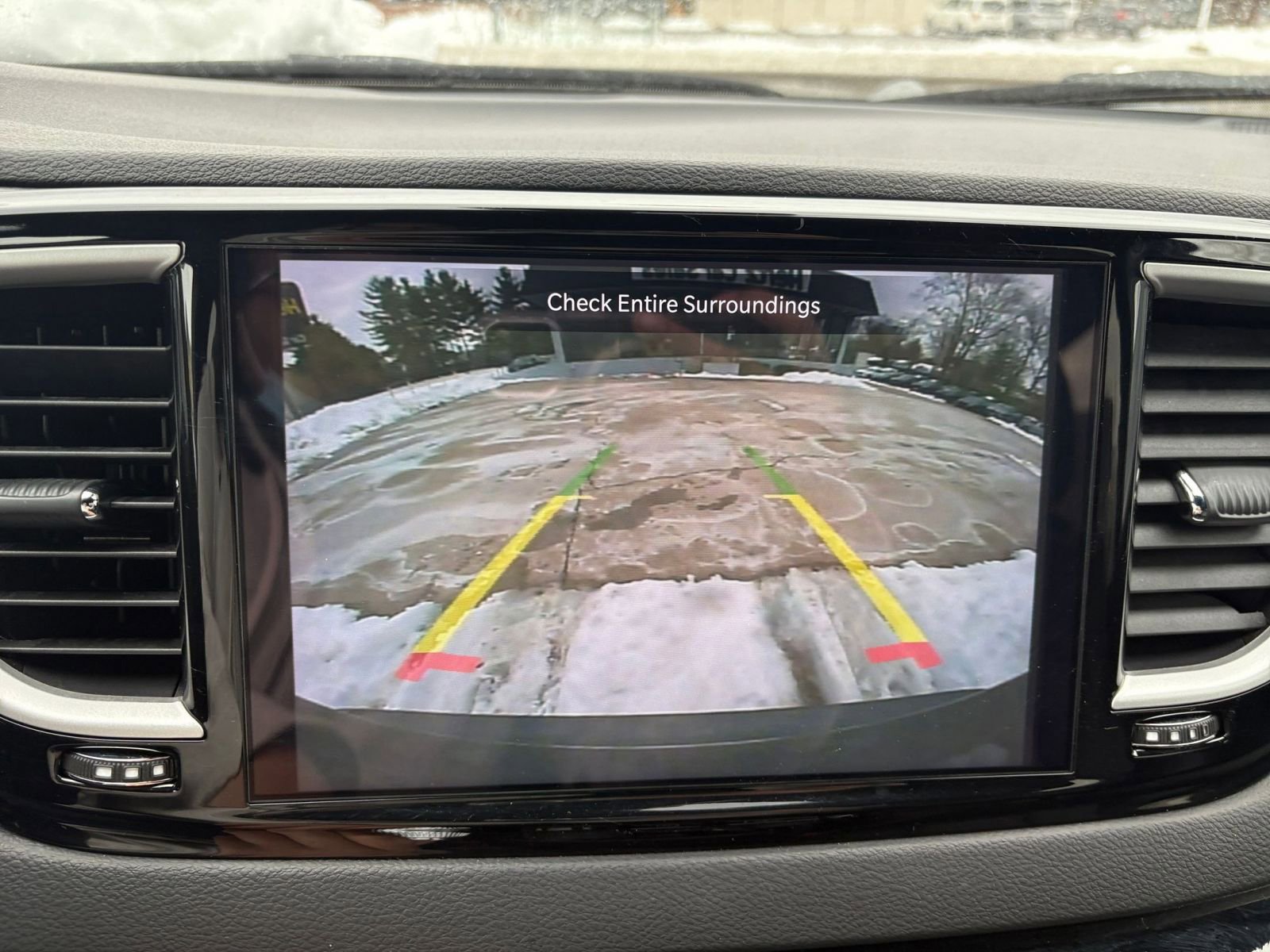 Thumbnail: 2025 Chrysler Pacifica - 17