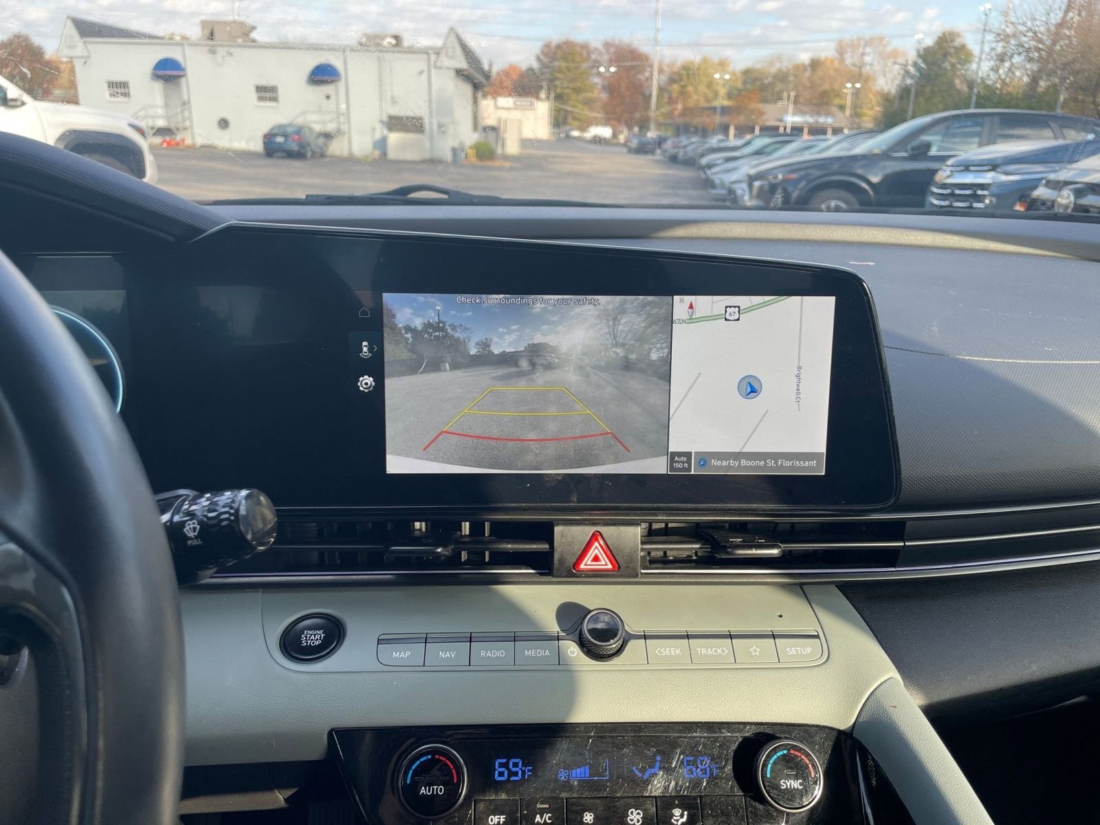 Thumbnail: 2025 Hyundai Elantra - 17