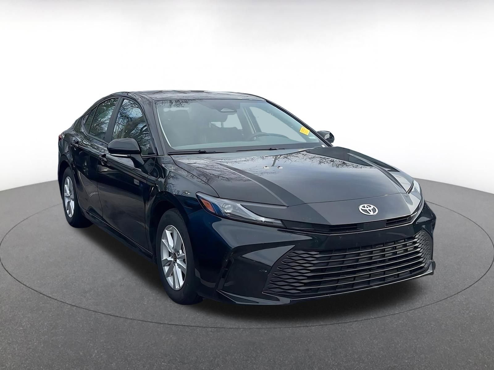 Thumbnail: 2025 Toyota Camry - 1