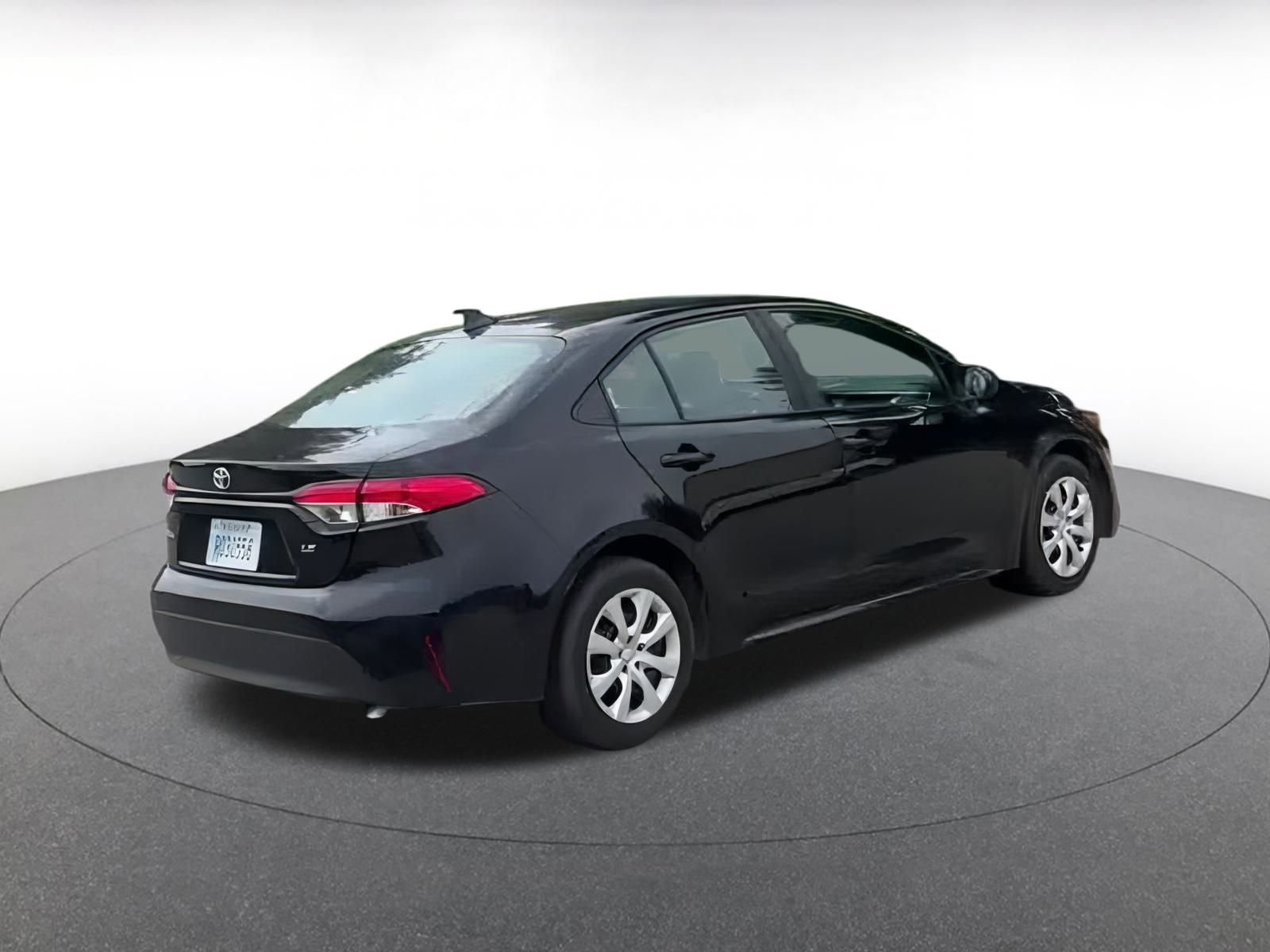 Thumbnail: 2024 Toyota Corolla - 5