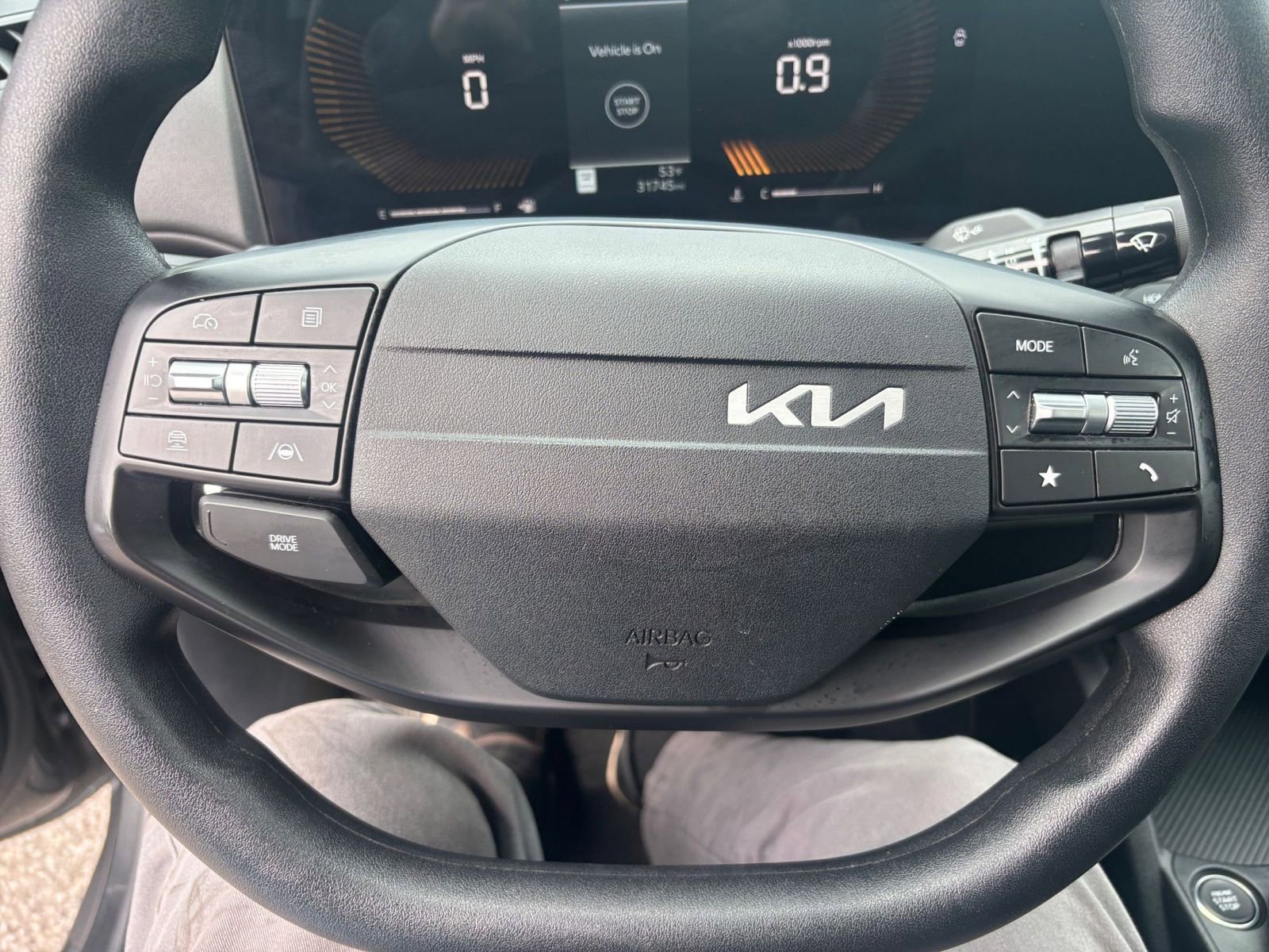 Thumbnail: 2025 Kia K4 - 27