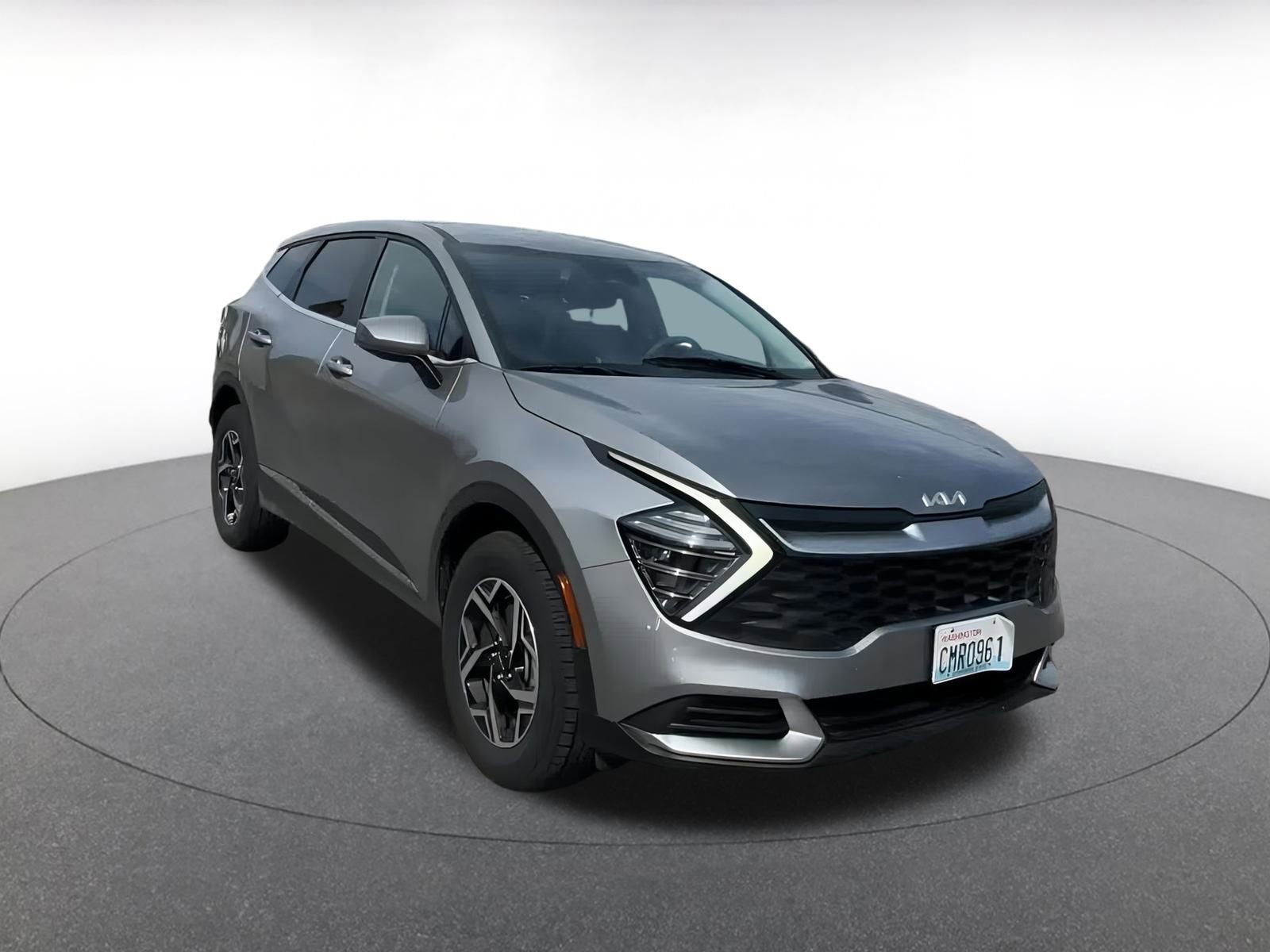 Thumbnail: 2024 Kia Sportage - 3