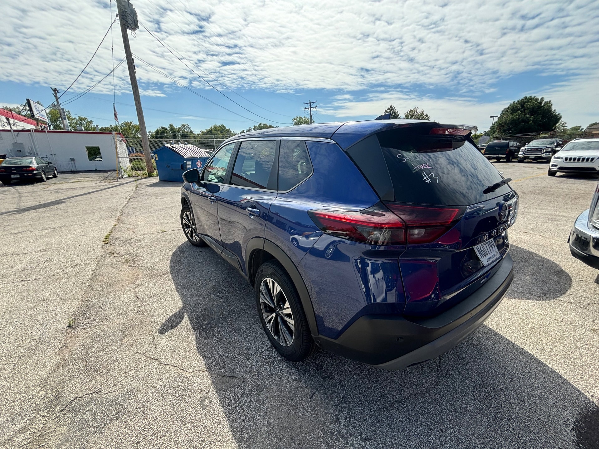 2023 Nissan Rogue SV 5