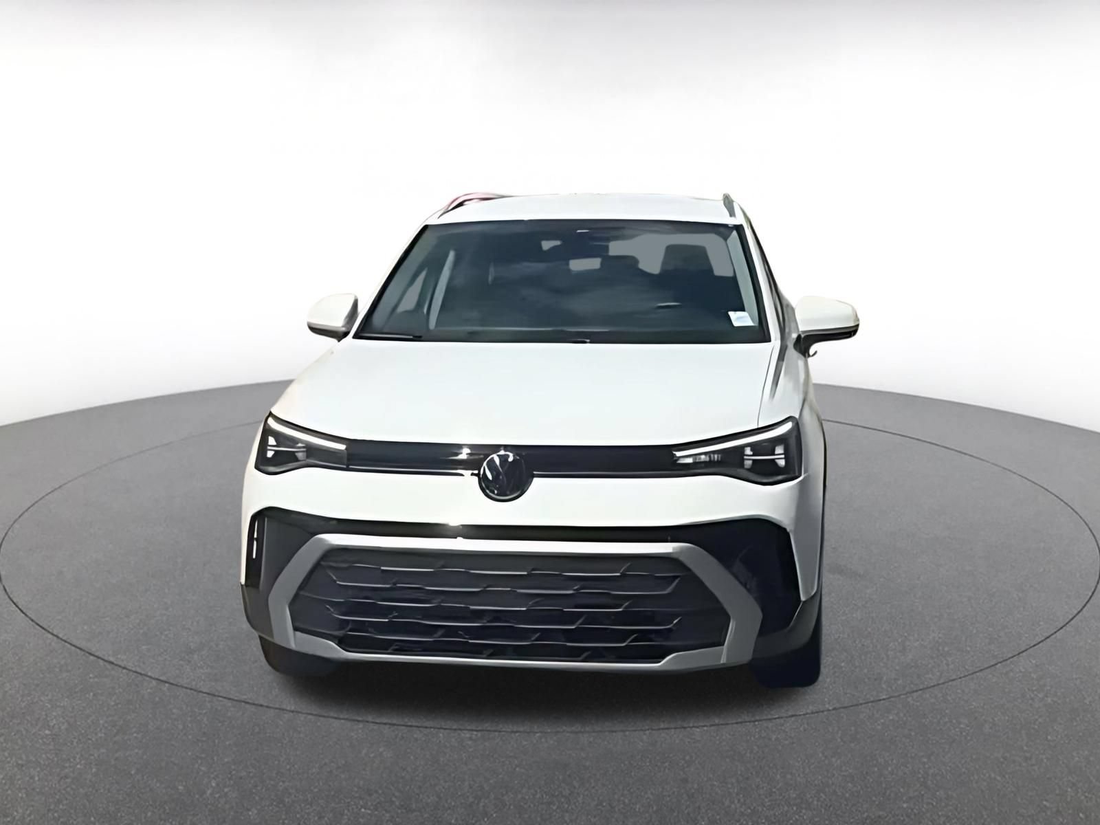 Thumbnail: 2026 Volkswagen Taos - 4