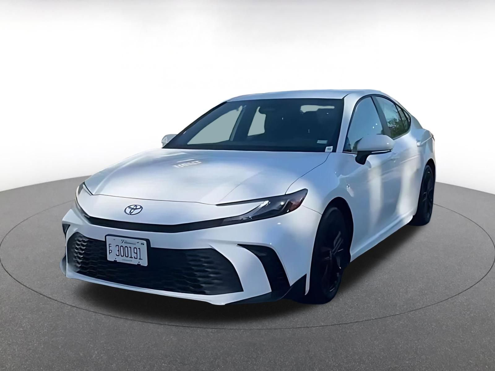 Thumbnail: 2025 Toyota Camry - 4