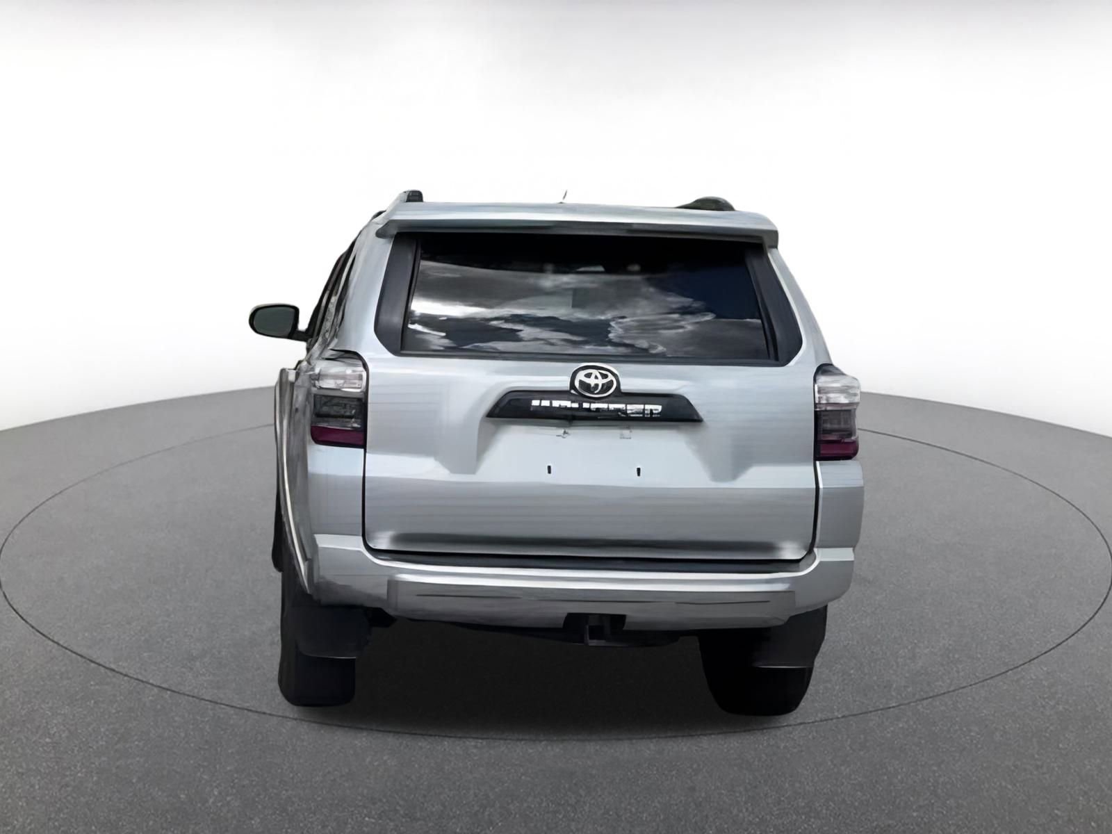 Thumbnail: 2024 Toyota 4Runner - 11