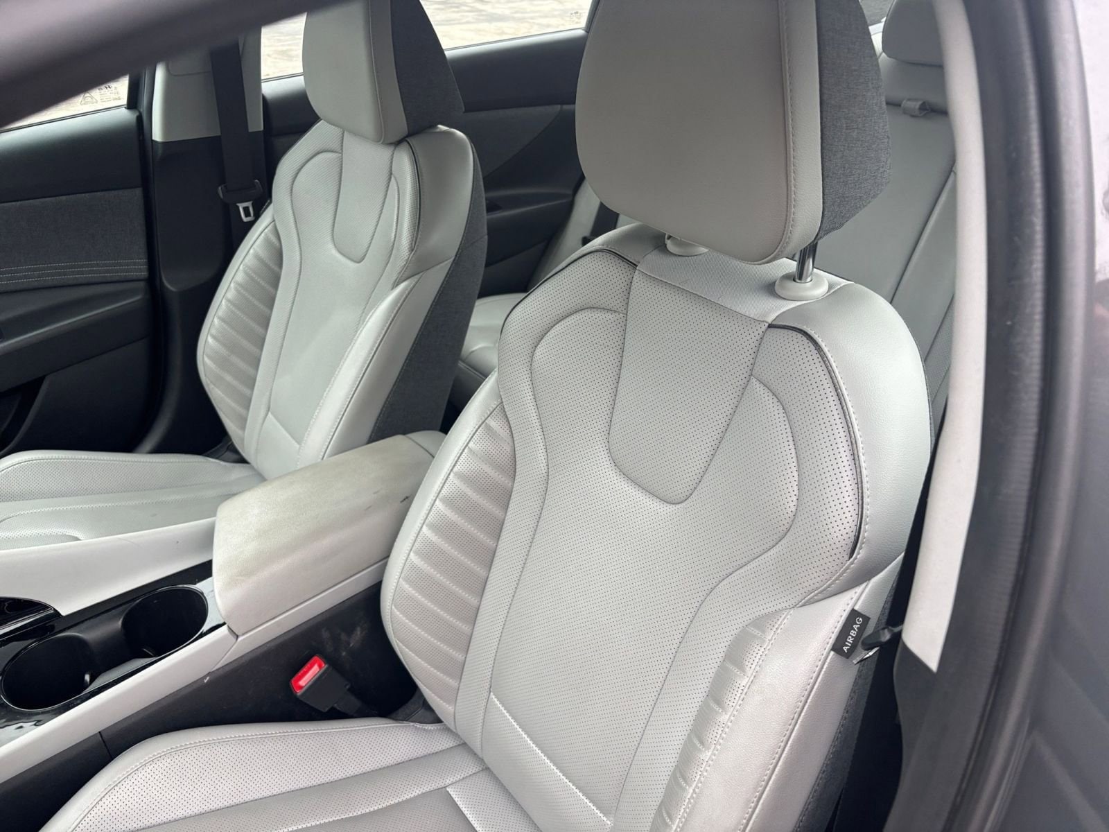 Thumbnail: 2025 Hyundai Elantra - 34