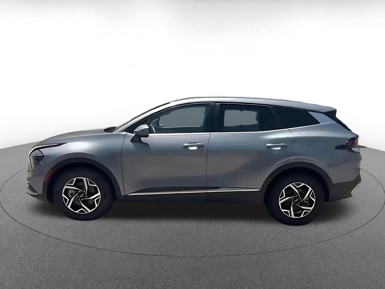 Thumbnail: 2025 Kia Sportage - 9