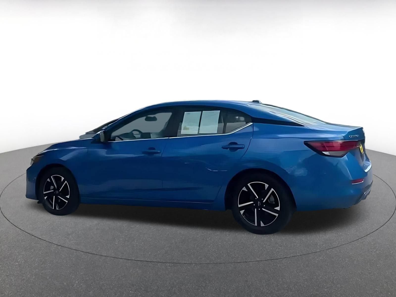 Thumbnail: 2025 Nissan Sentra - 8