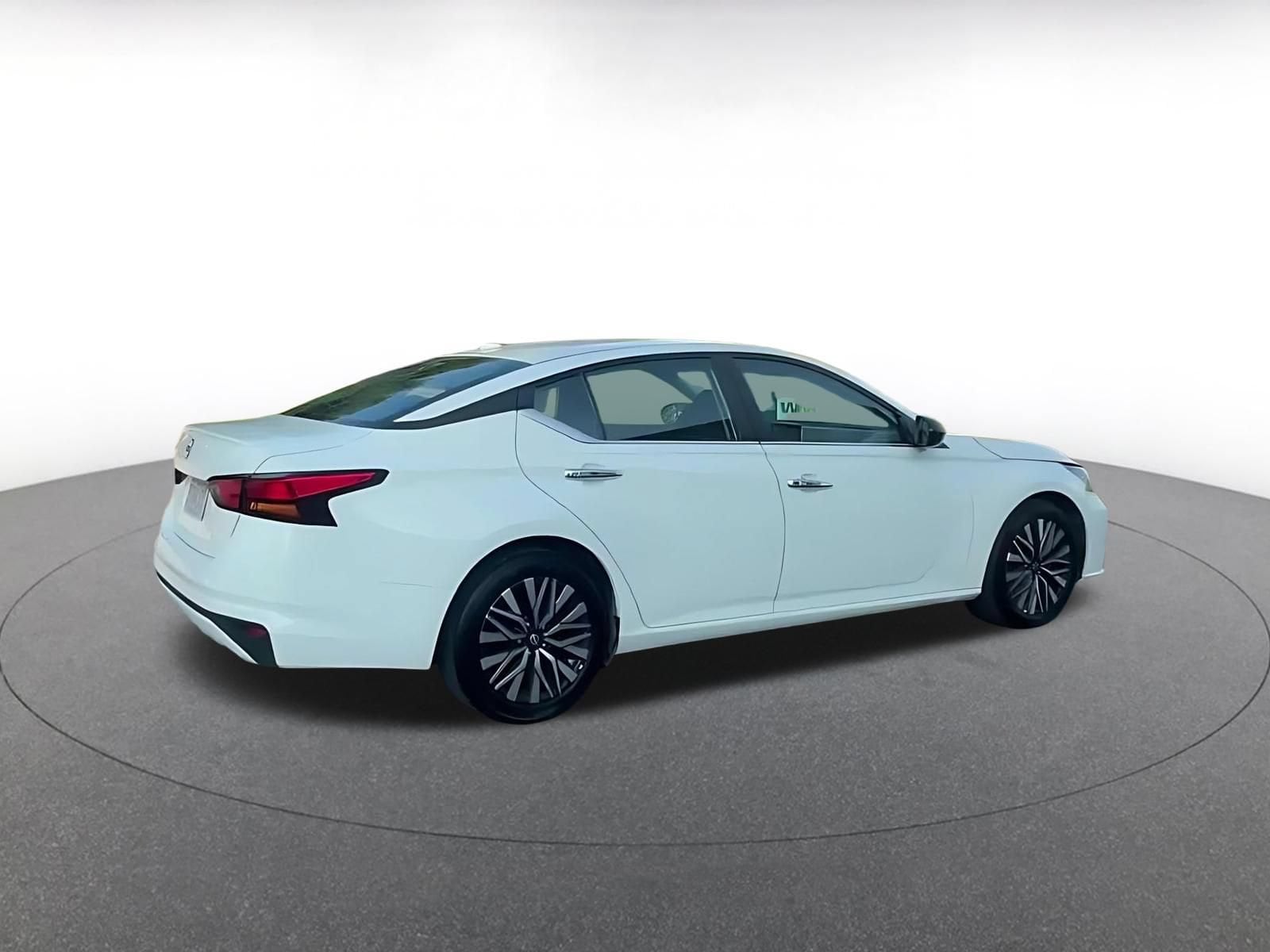 Thumbnail: 2025 Nissan Altima - 12