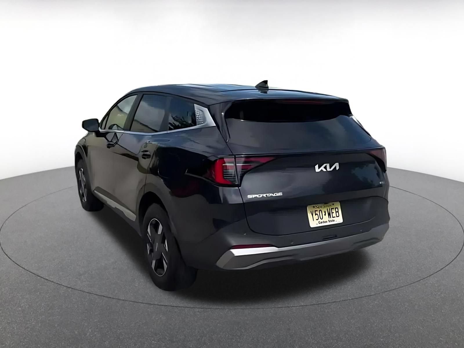 Thumbnail: 2026 Kia Sportage - 9