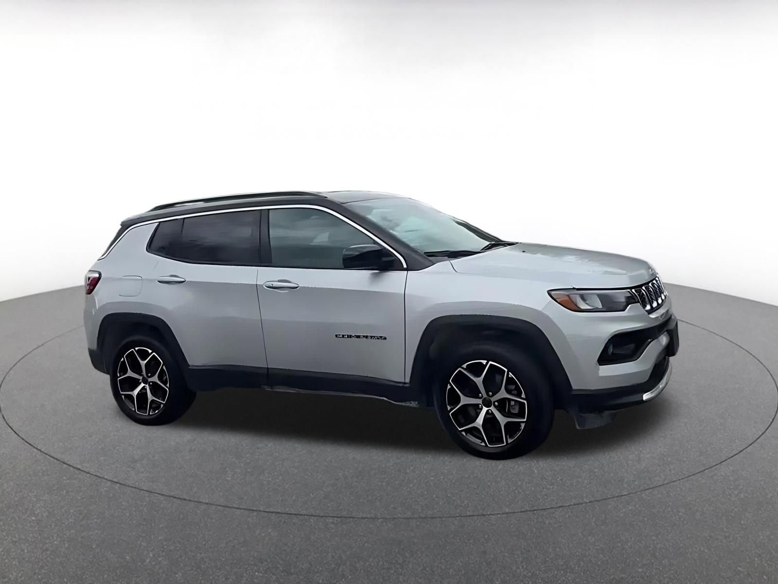 Thumbnail: 2025 Jeep Compass - 2