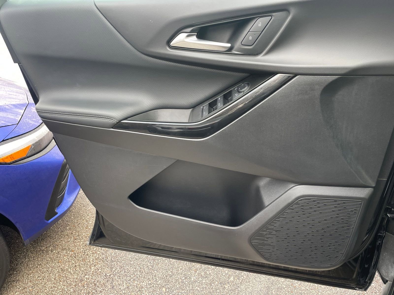 Thumbnail: 2025 Chevrolet Equinox - 20