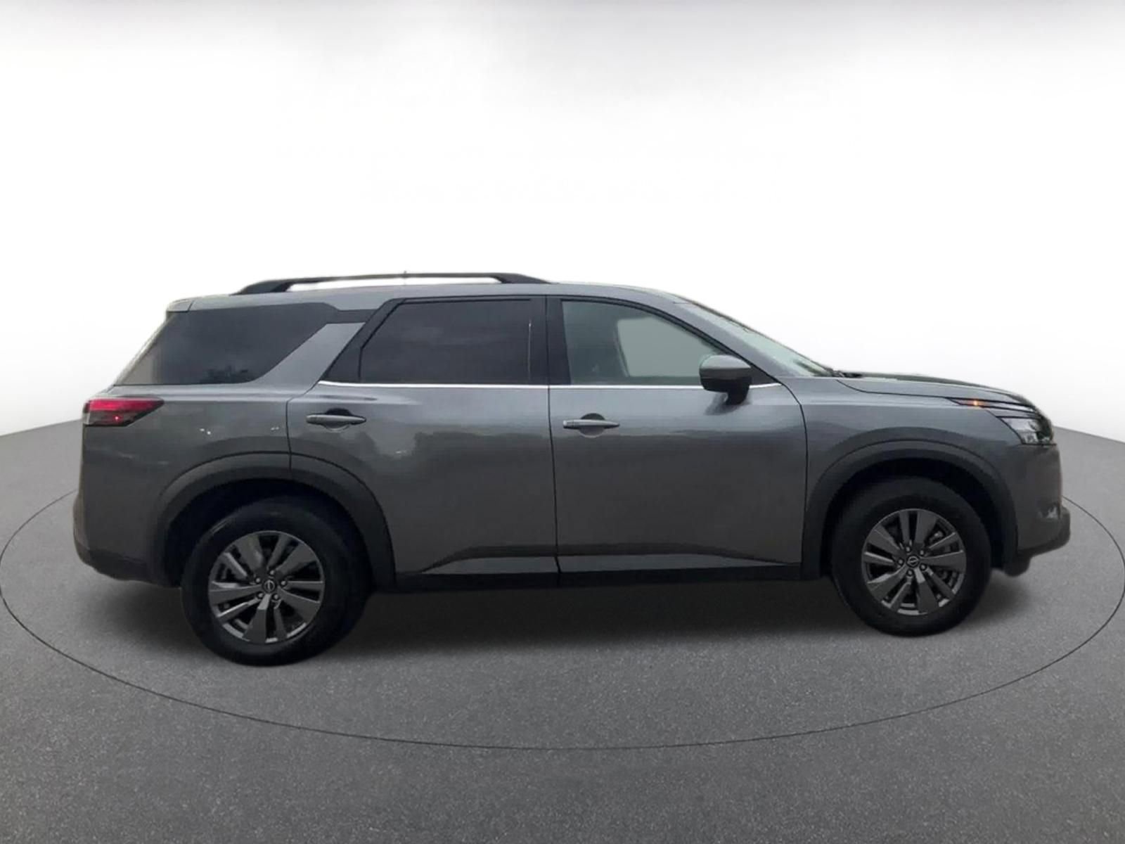 Thumbnail: 2025 Nissan Pathfinder - 16