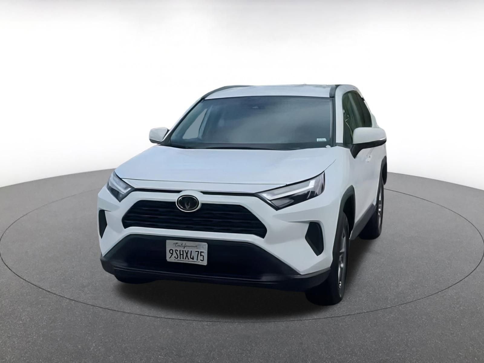 Thumbnail: 2025 Toyota RAV4 - 7