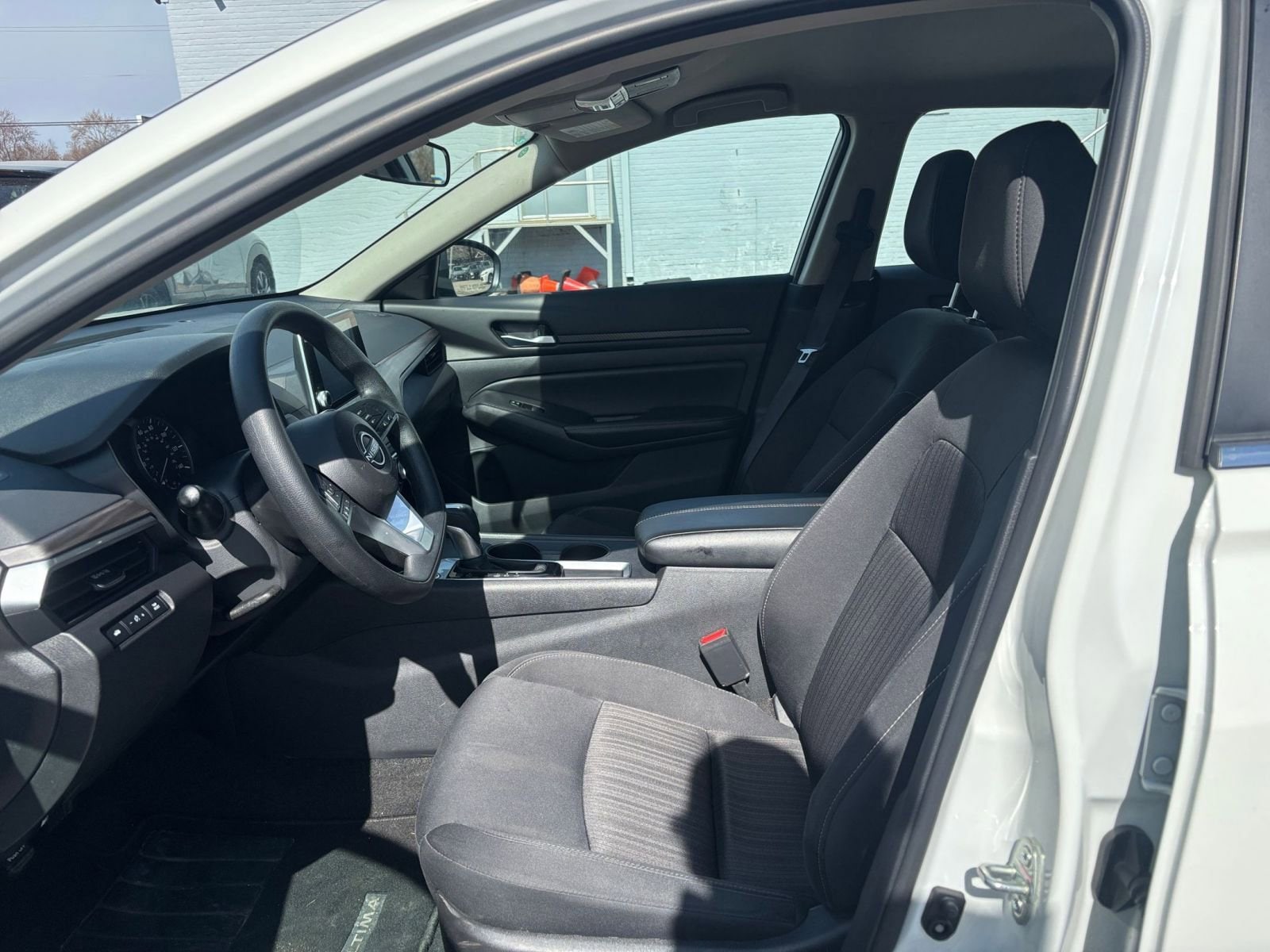 Thumbnail: 2025 Nissan Altima - 25