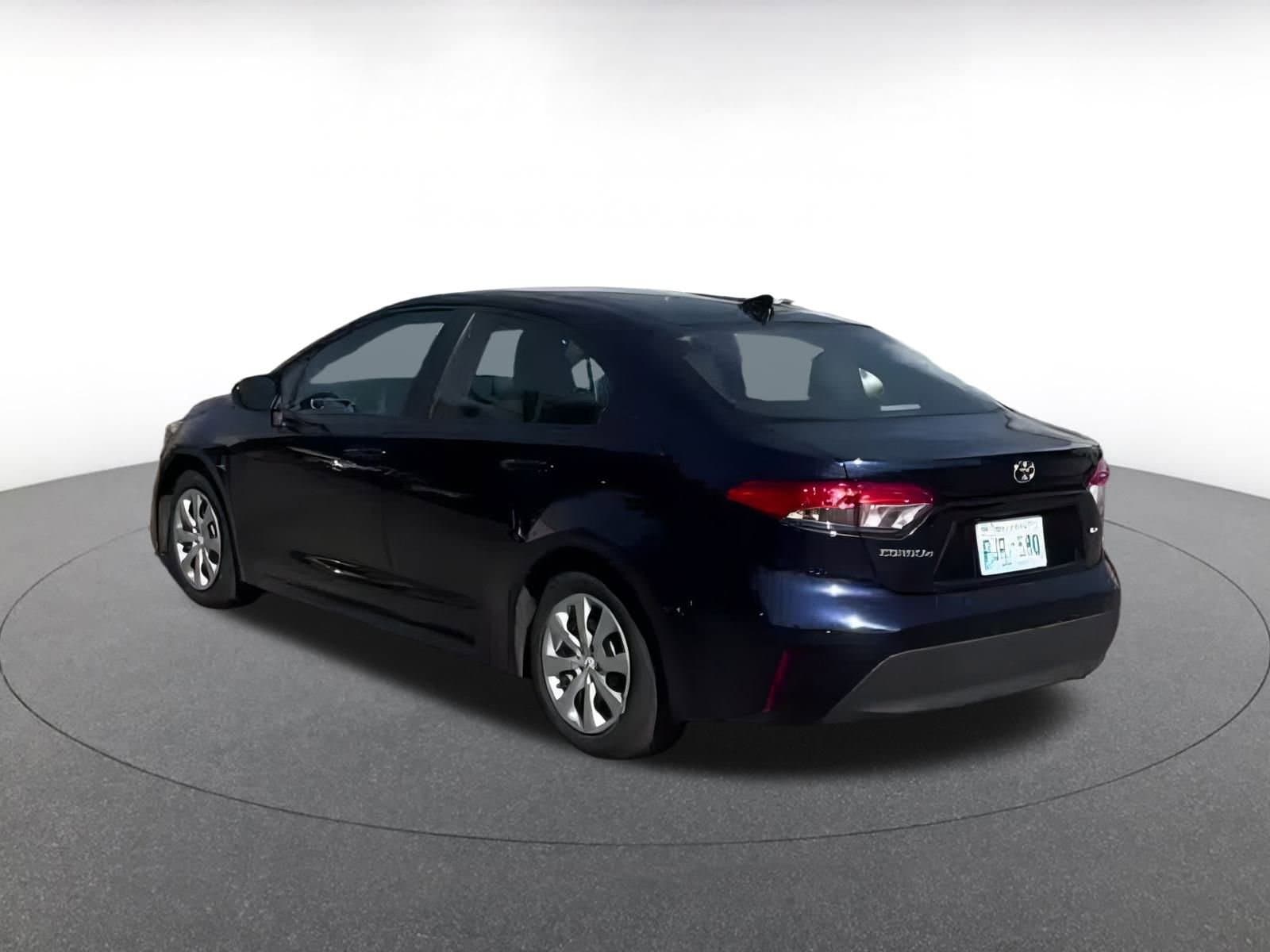 Thumbnail: 2024 Toyota Corolla - 10