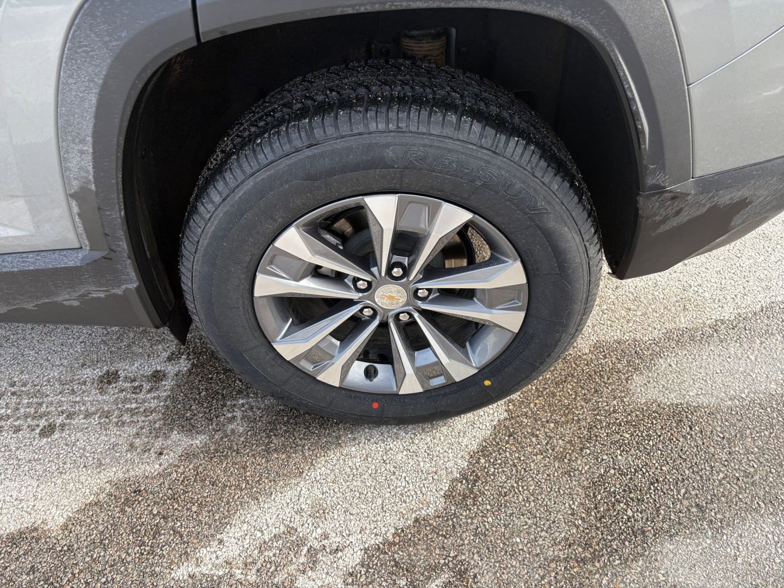 Thumbnail: 2025 Chevrolet Equinox - 28