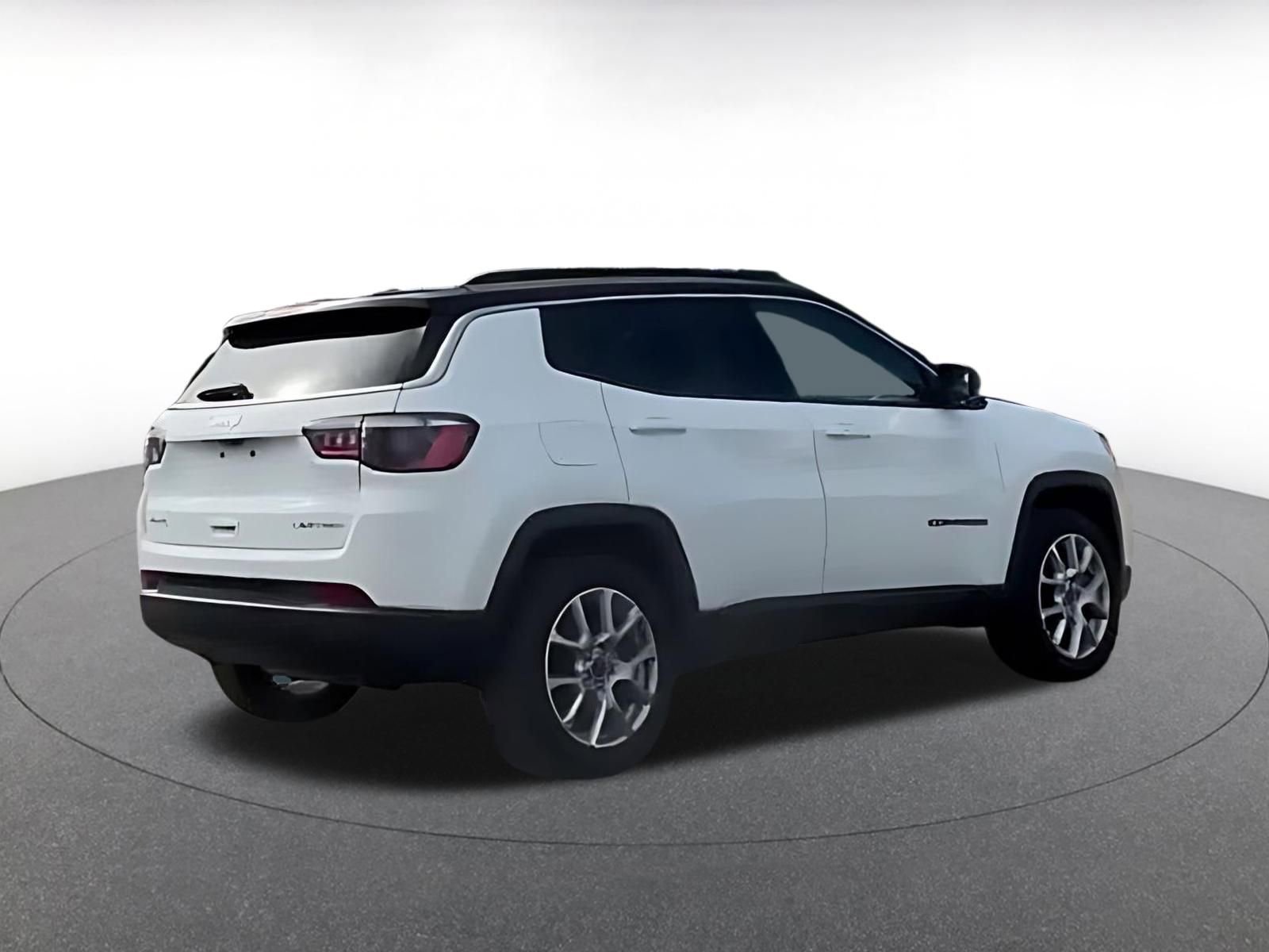 Thumbnail: 2025 Jeep Compass - 10