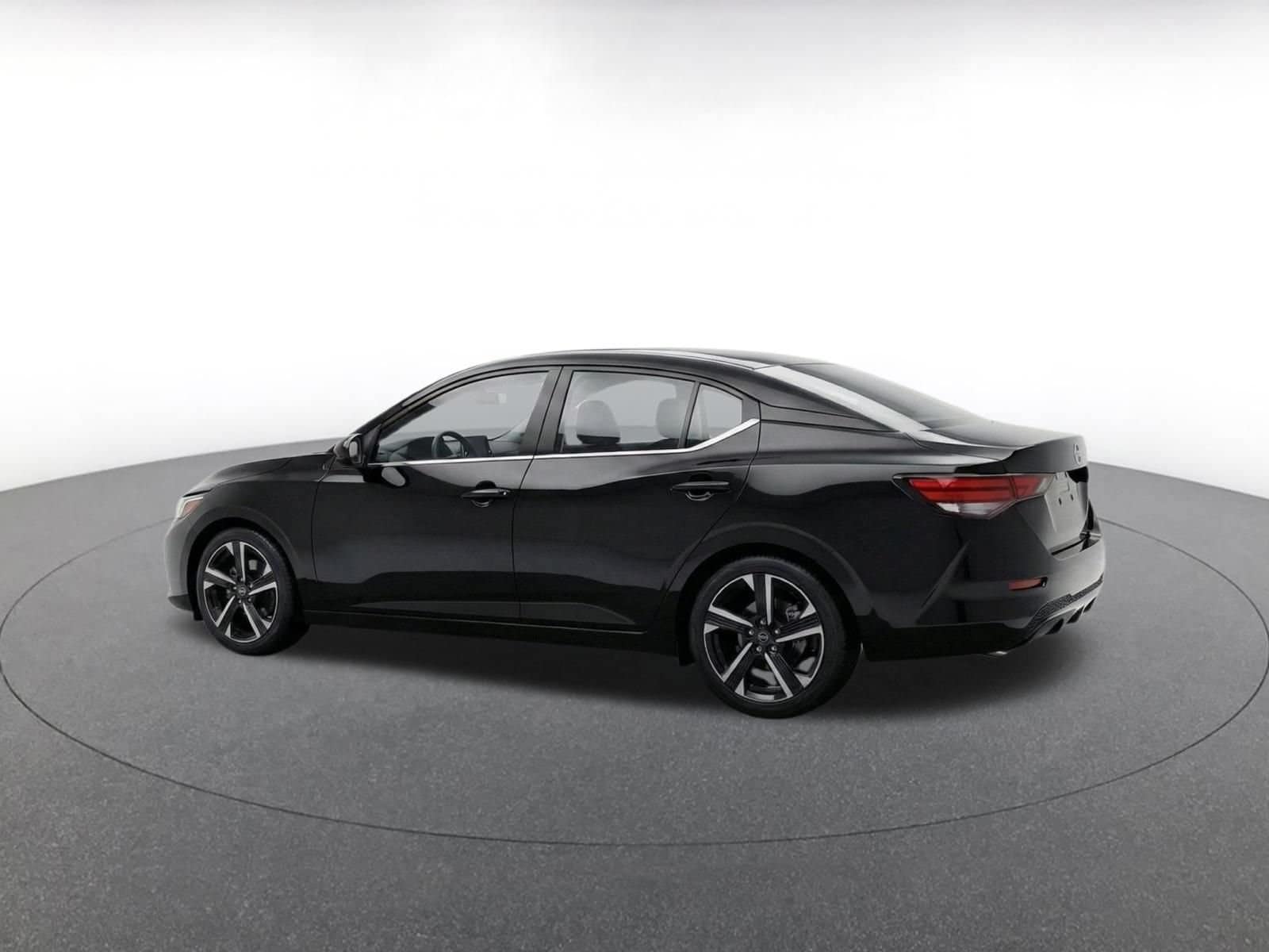 Thumbnail: 2025 Nissan Sentra - 6