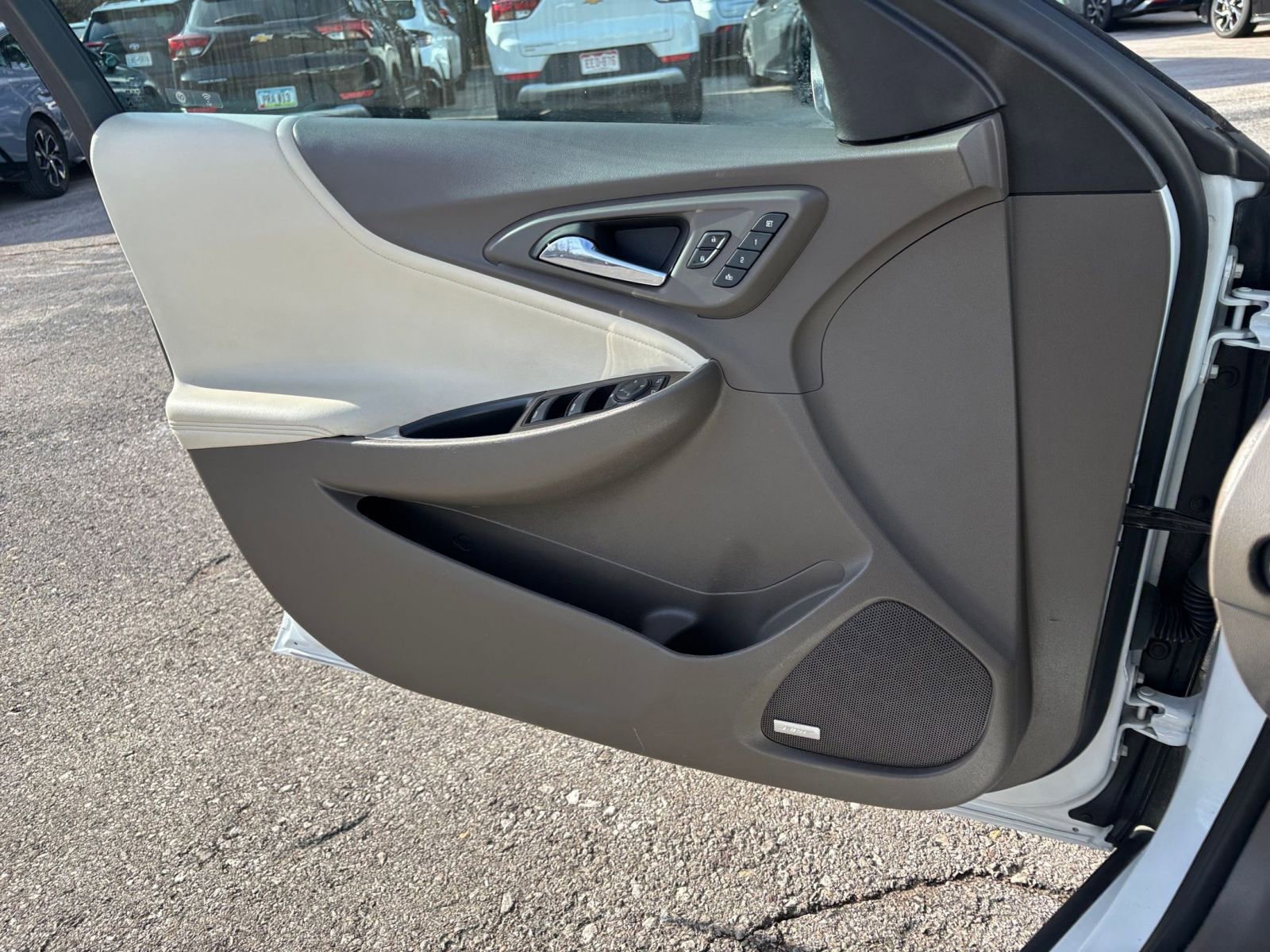 Thumbnail: 2024 Chevrolet Malibu - 20