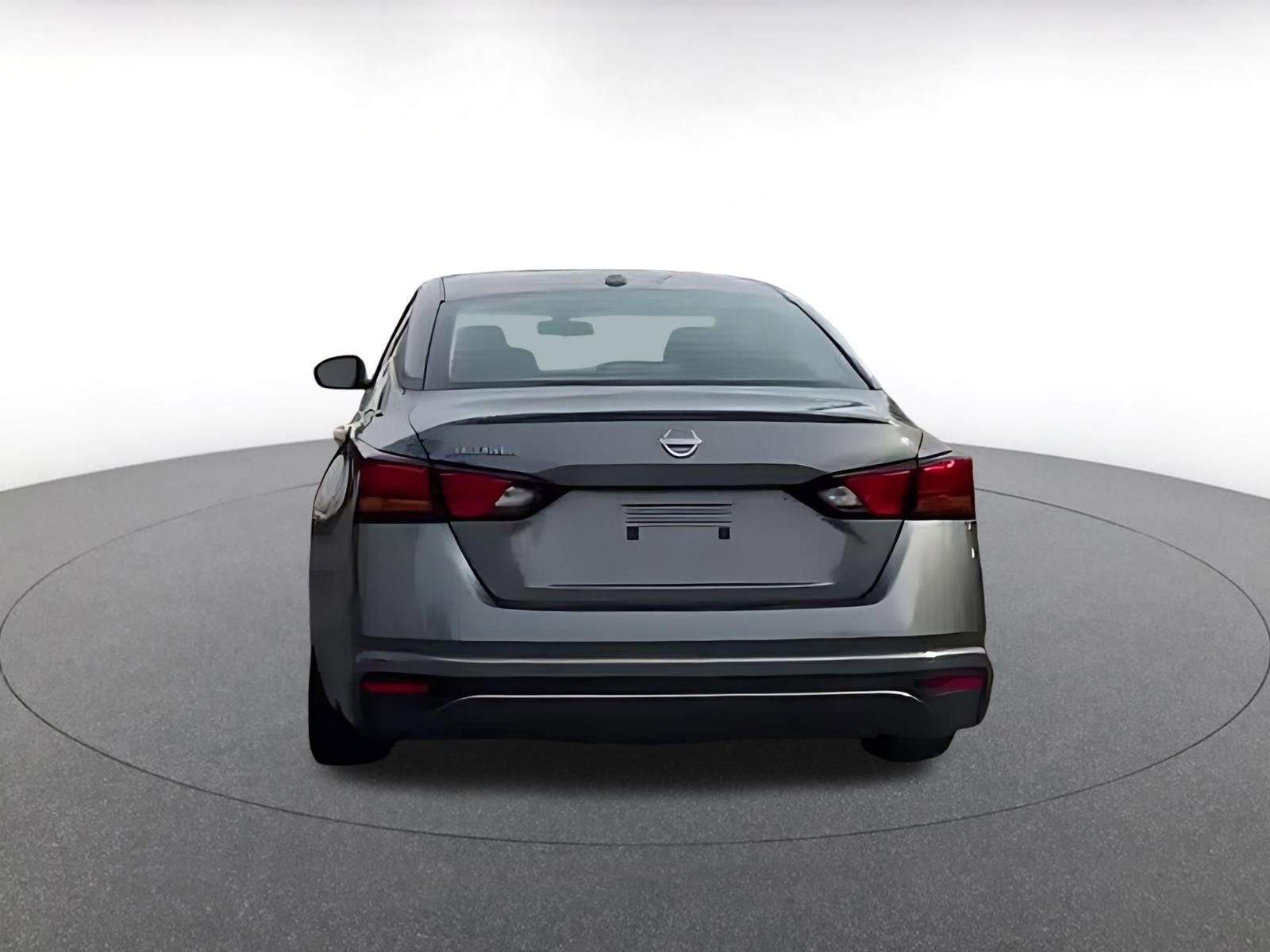 Thumbnail: 2025 Nissan Altima - 11
