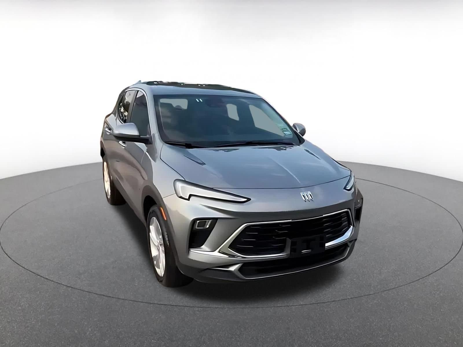 Thumbnail: 2025 Buick Encore GX - 3