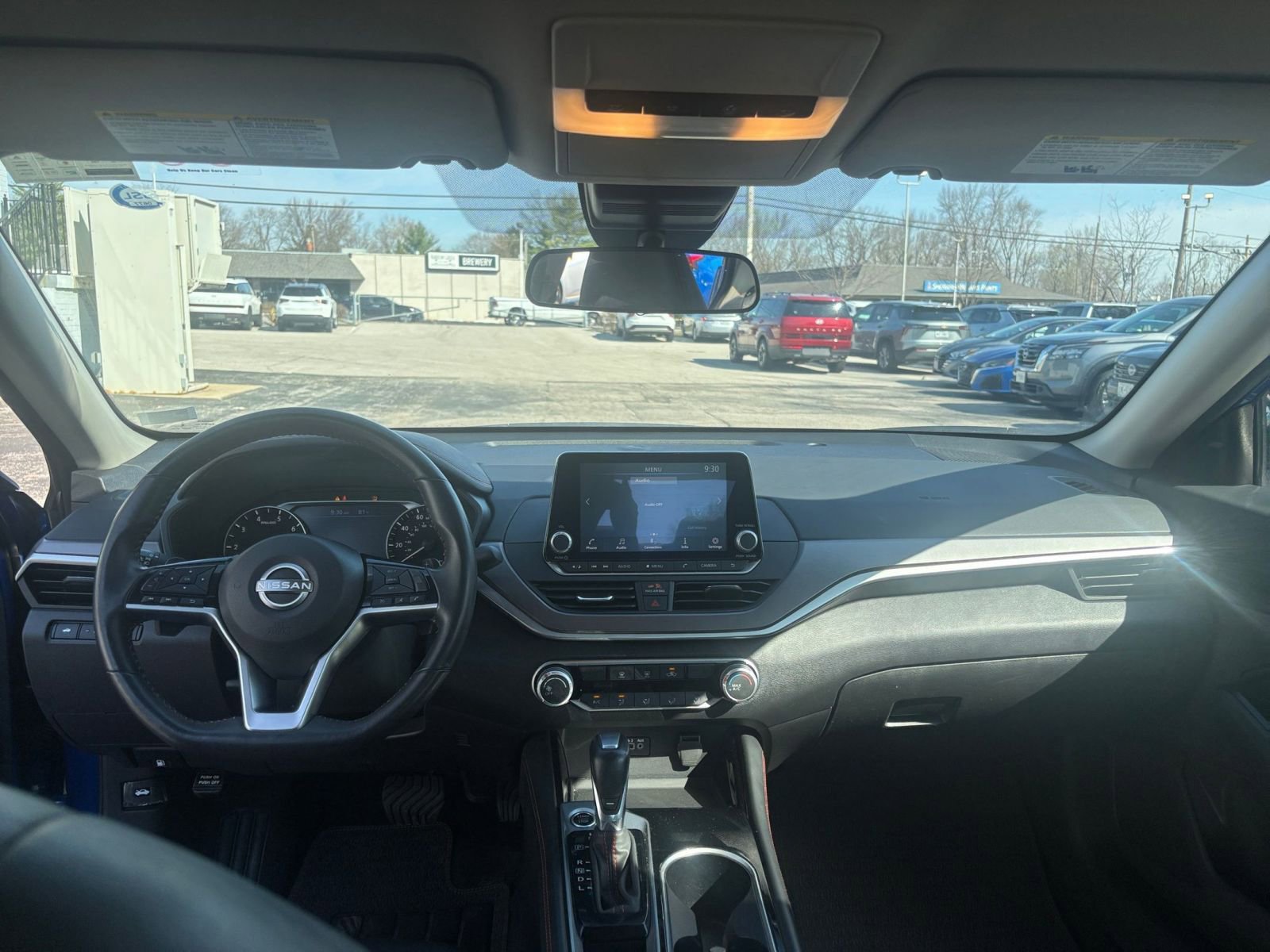 Thumbnail: 2025 Nissan Altima - 32