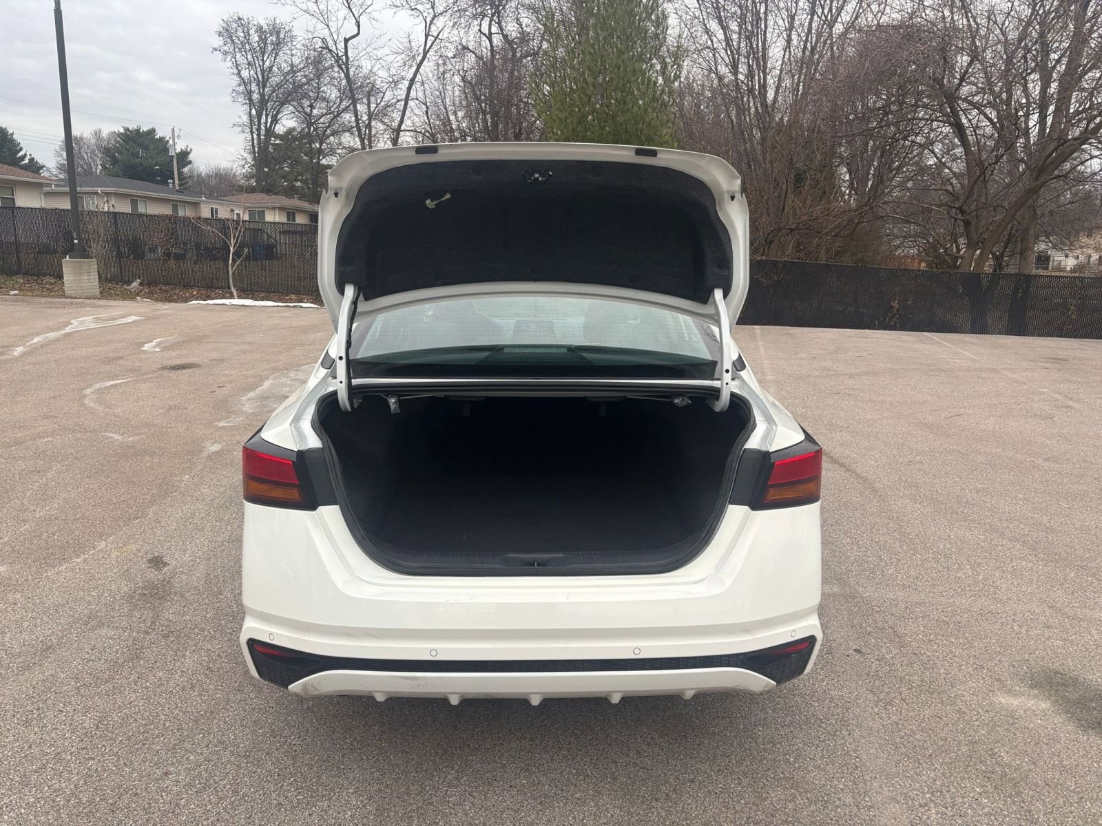 Thumbnail: 2025 Nissan Altima - 30