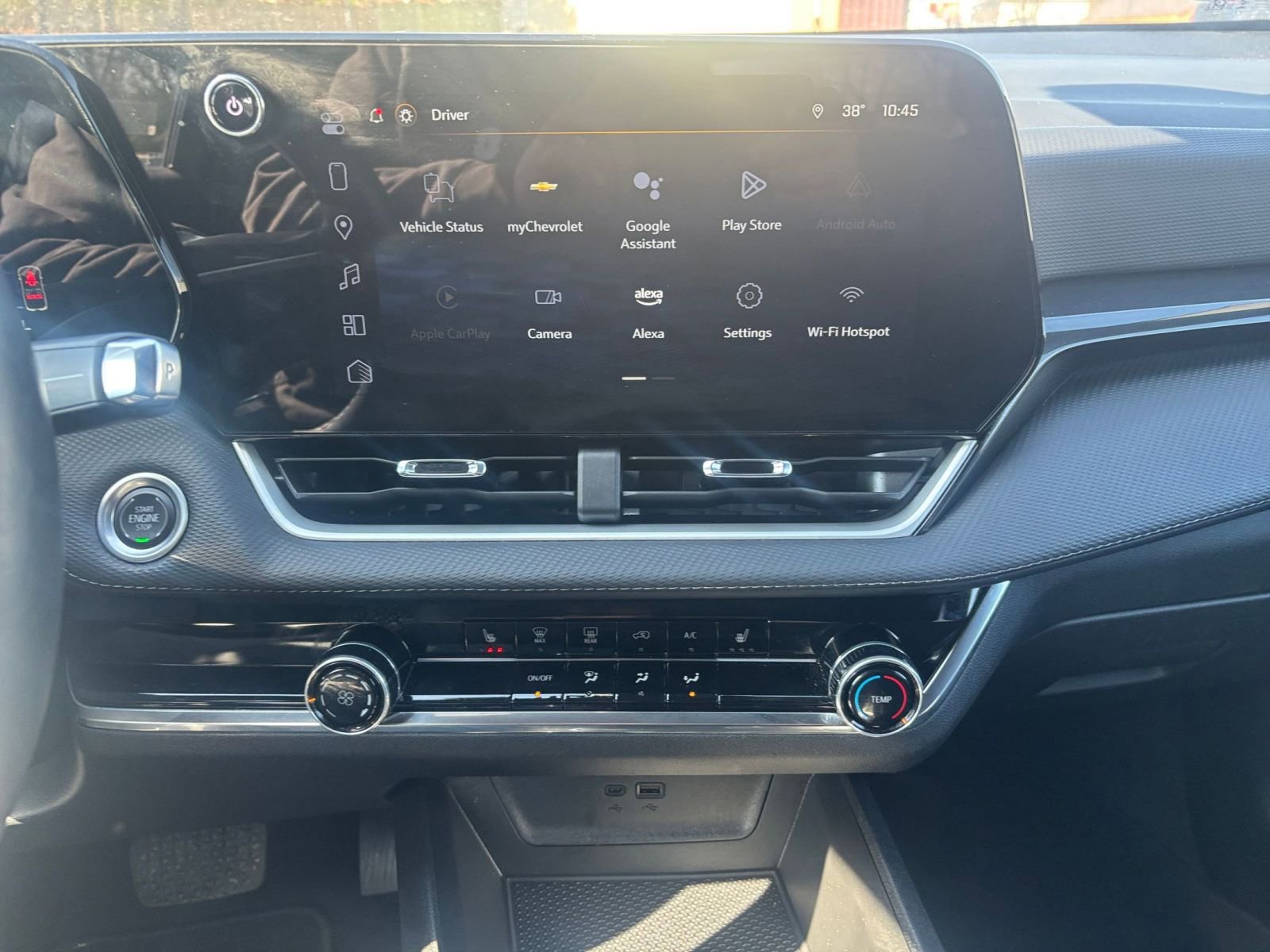 Thumbnail: 2025 Chevrolet Equinox - 17