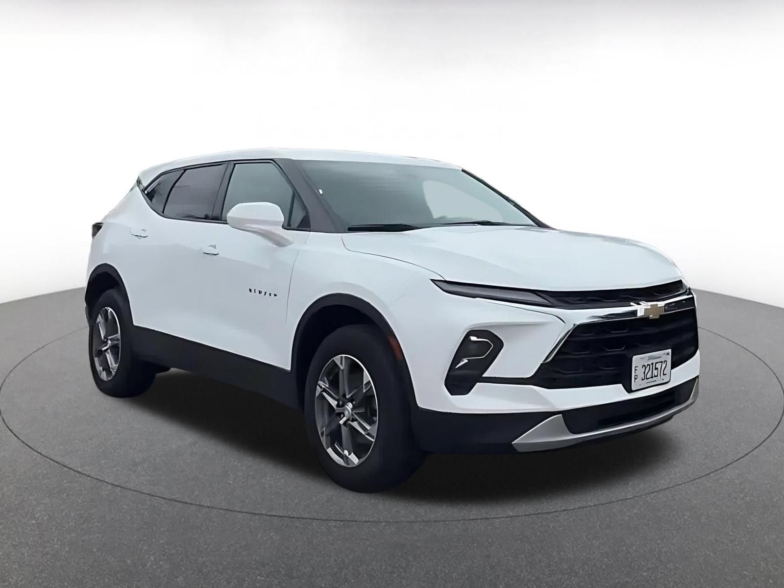 Thumbnail: 2025 Chevrolet Blazer - 2