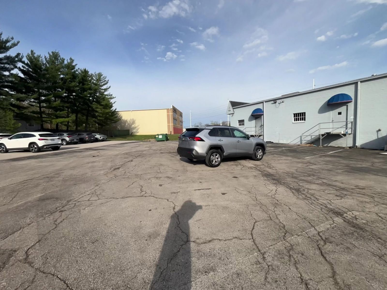 Thumbnail: 2025 Toyota RAV4 - 12