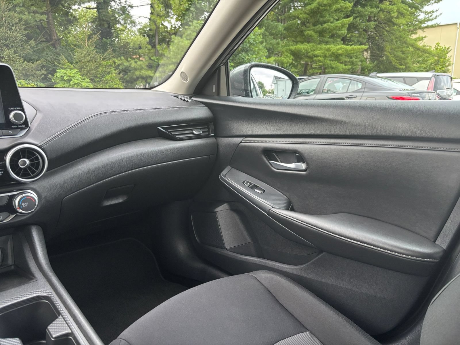Thumbnail: 2025 Nissan Sentra - 28