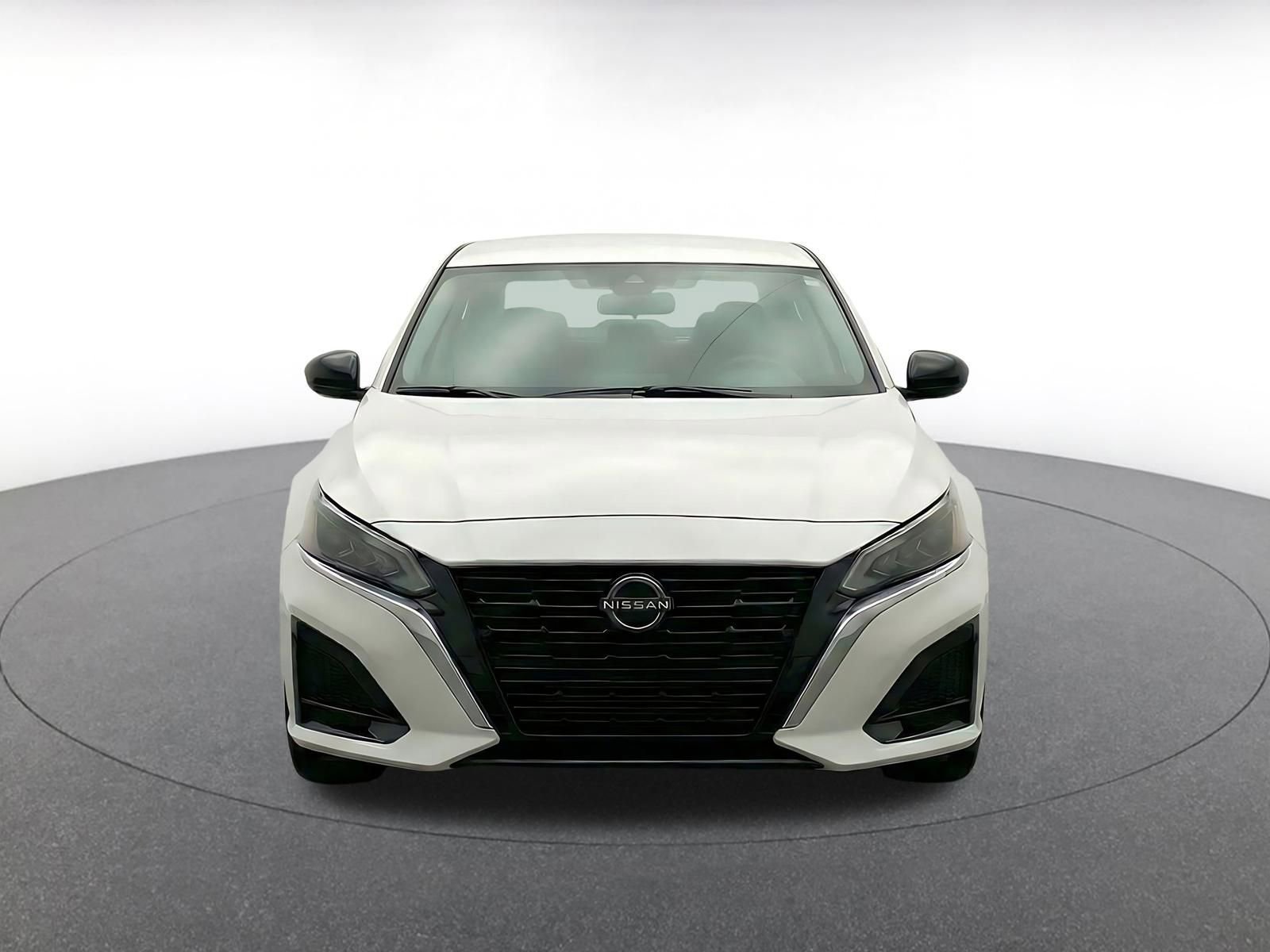 Thumbnail: 2025 Nissan Altima - 2
