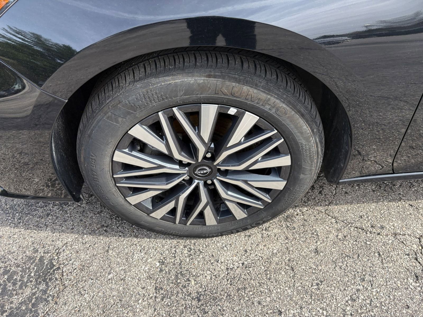 Thumbnail: 2025 Nissan Altima - 29