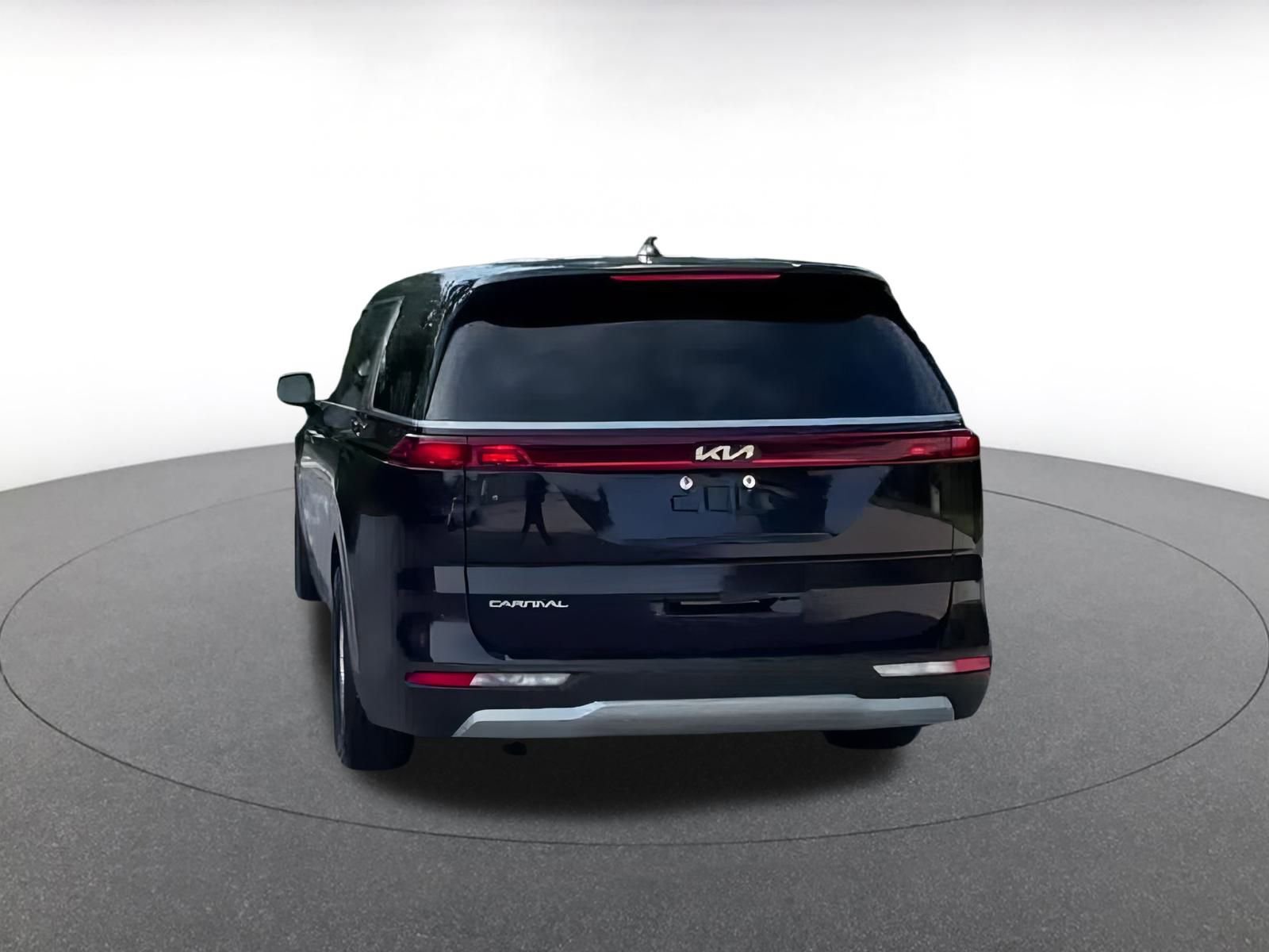 Thumbnail: 2024 Kia Carnival - 11