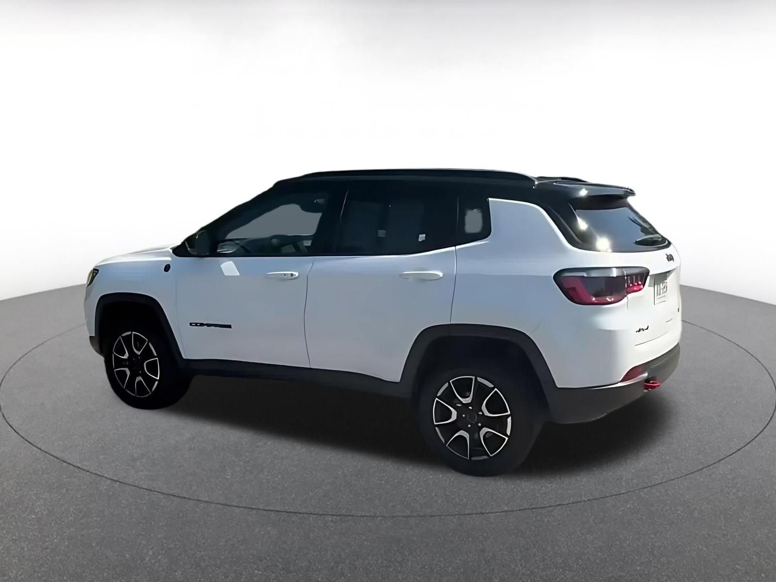Thumbnail: 2025 Jeep Compass - 10