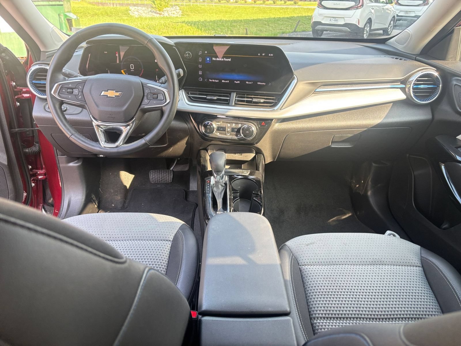 Thumbnail: 2025 Chevrolet Trax - 26
