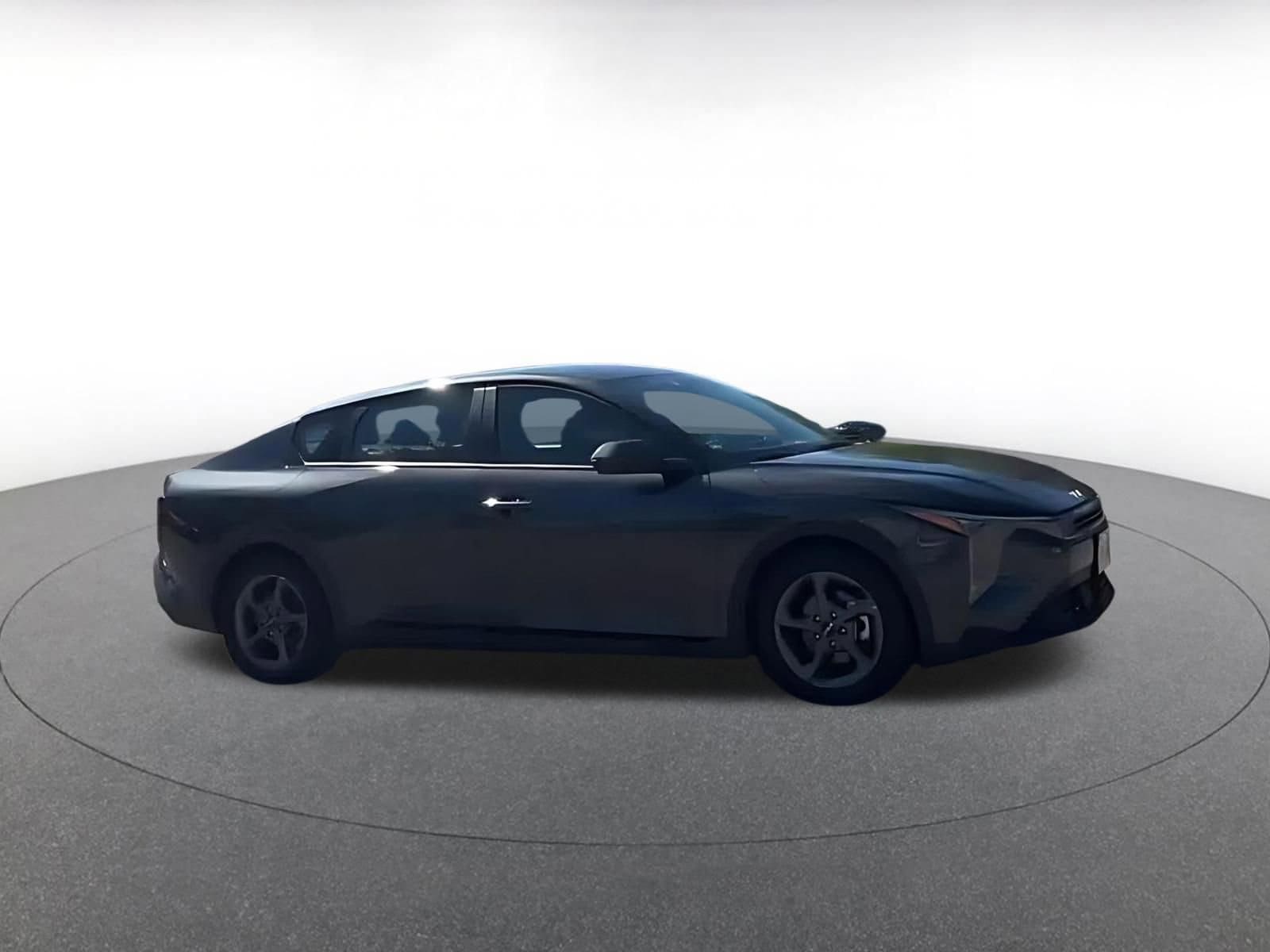 Thumbnail: 2025 Kia K4 - 9