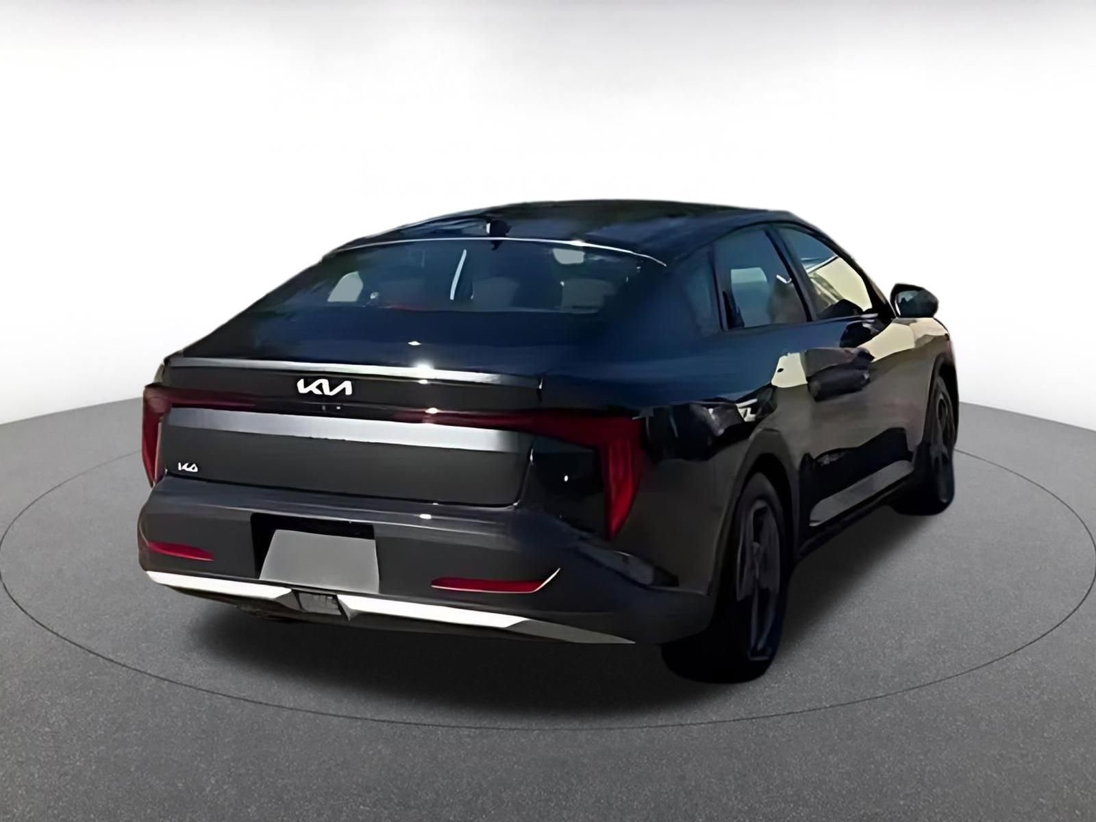 Thumbnail: 2025 Kia K4 - 8