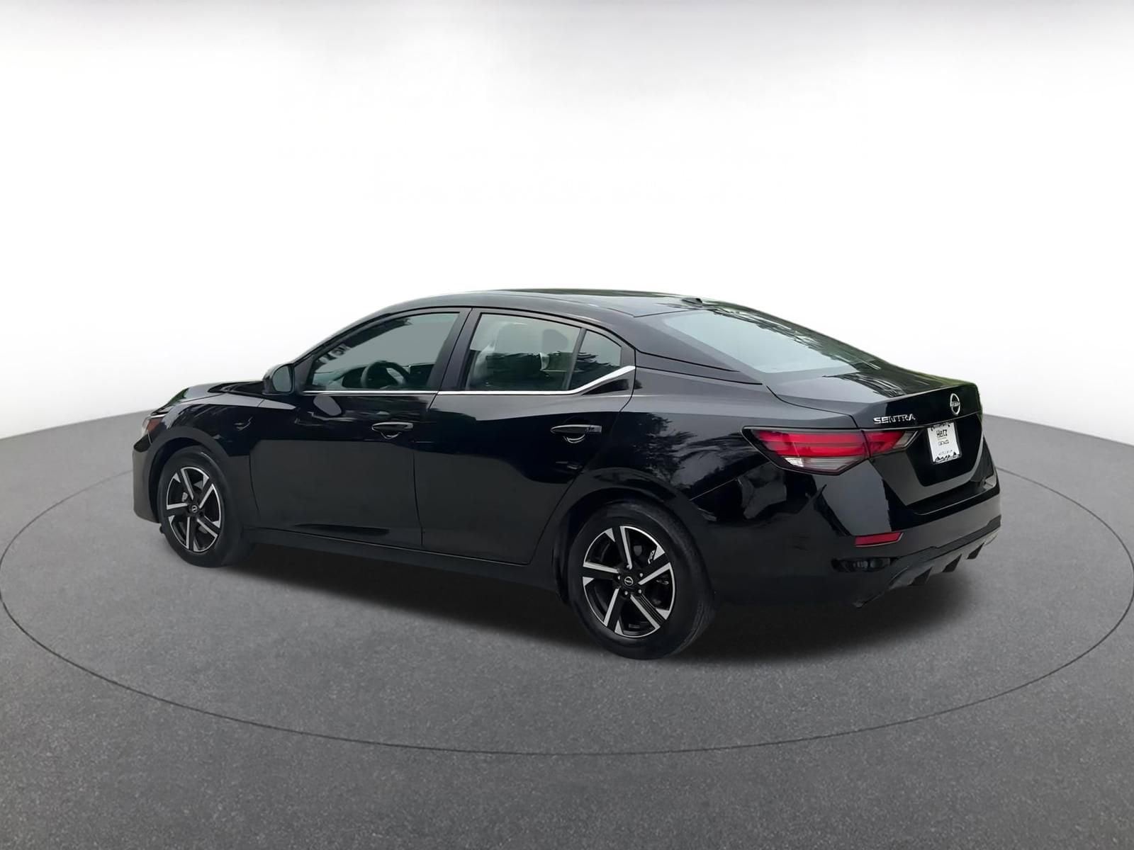 2024 Nissan Sentra SV 10