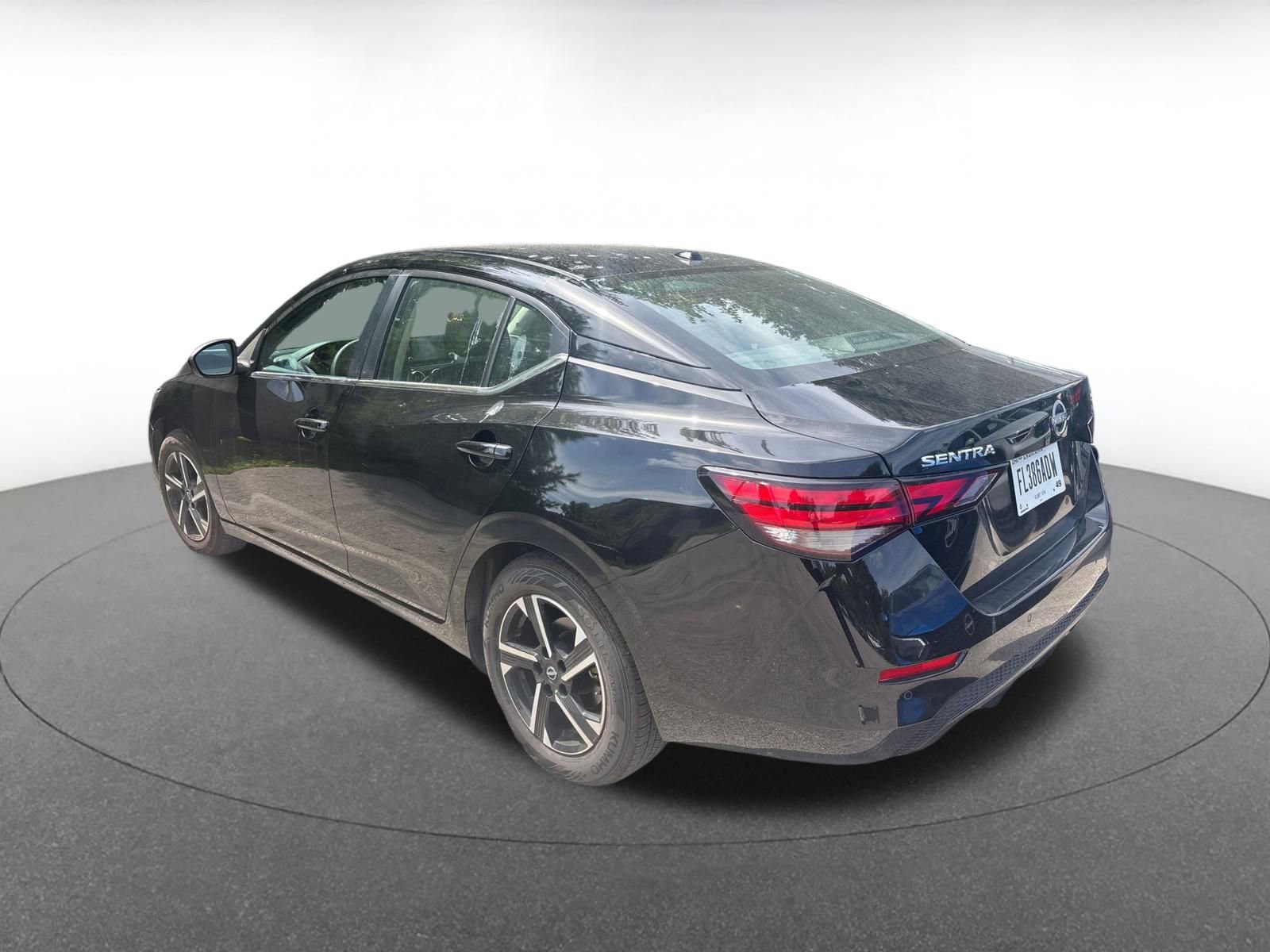 Thumbnail: 2024 Nissan Sentra - 5