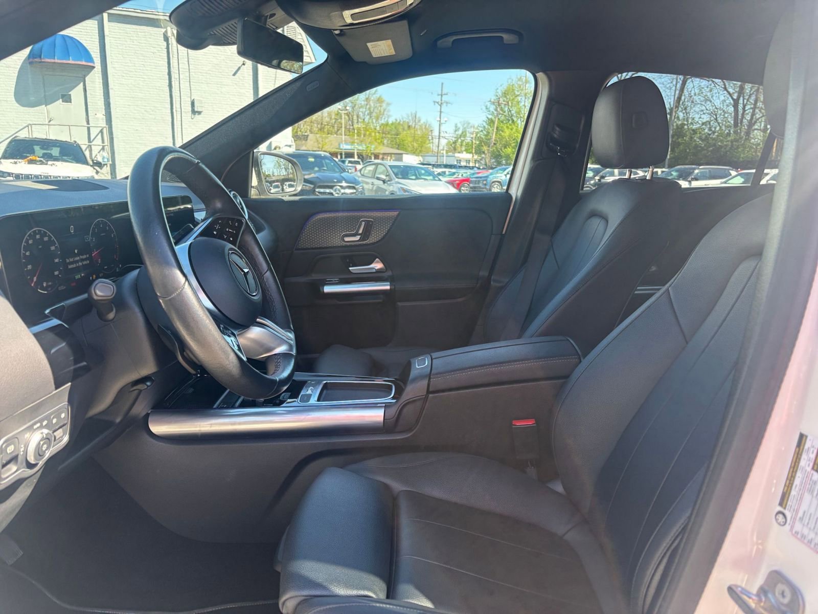 Thumbnail: 2025 Mercedes-Benz GLA - 25