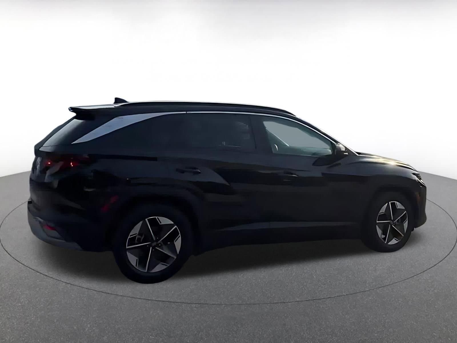 Thumbnail: 2025 Hyundai Tucson - 9