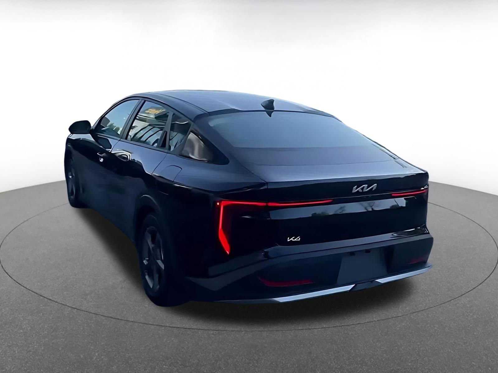 Thumbnail: 2025 Kia K4 - 10