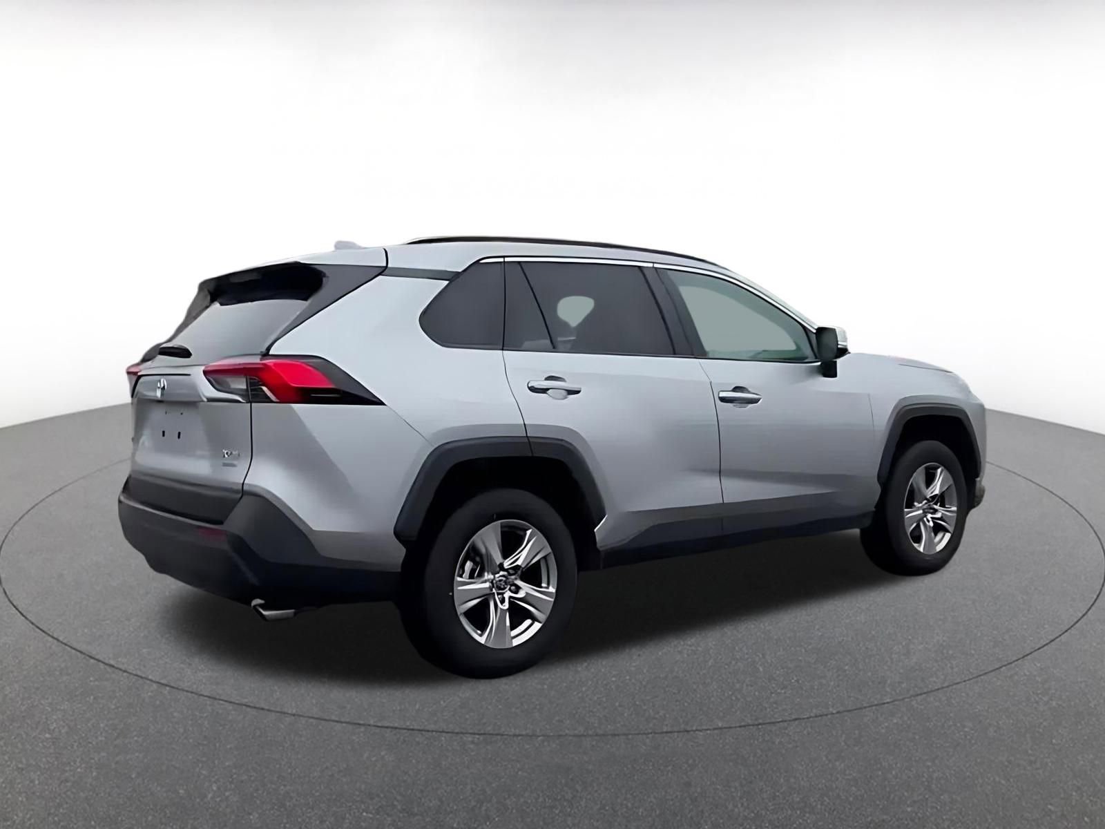 Thumbnail: 2025 Toyota RAV4 - 12