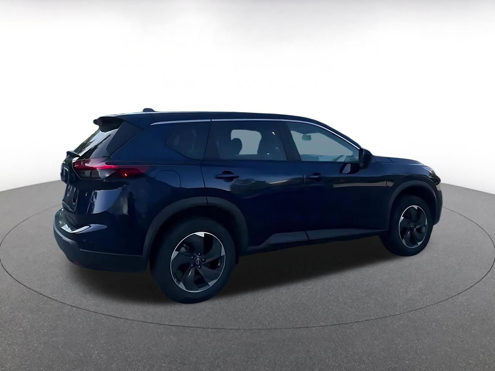 Thumbnail: 2025 Nissan Rogue - 15