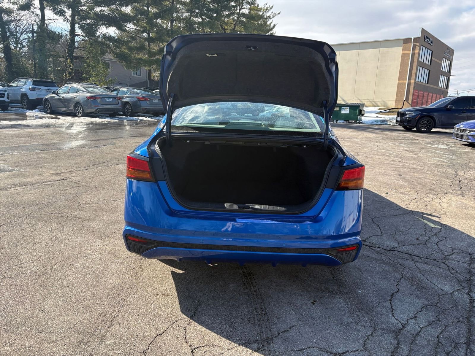 Thumbnail: 2025 Nissan Altima - 29