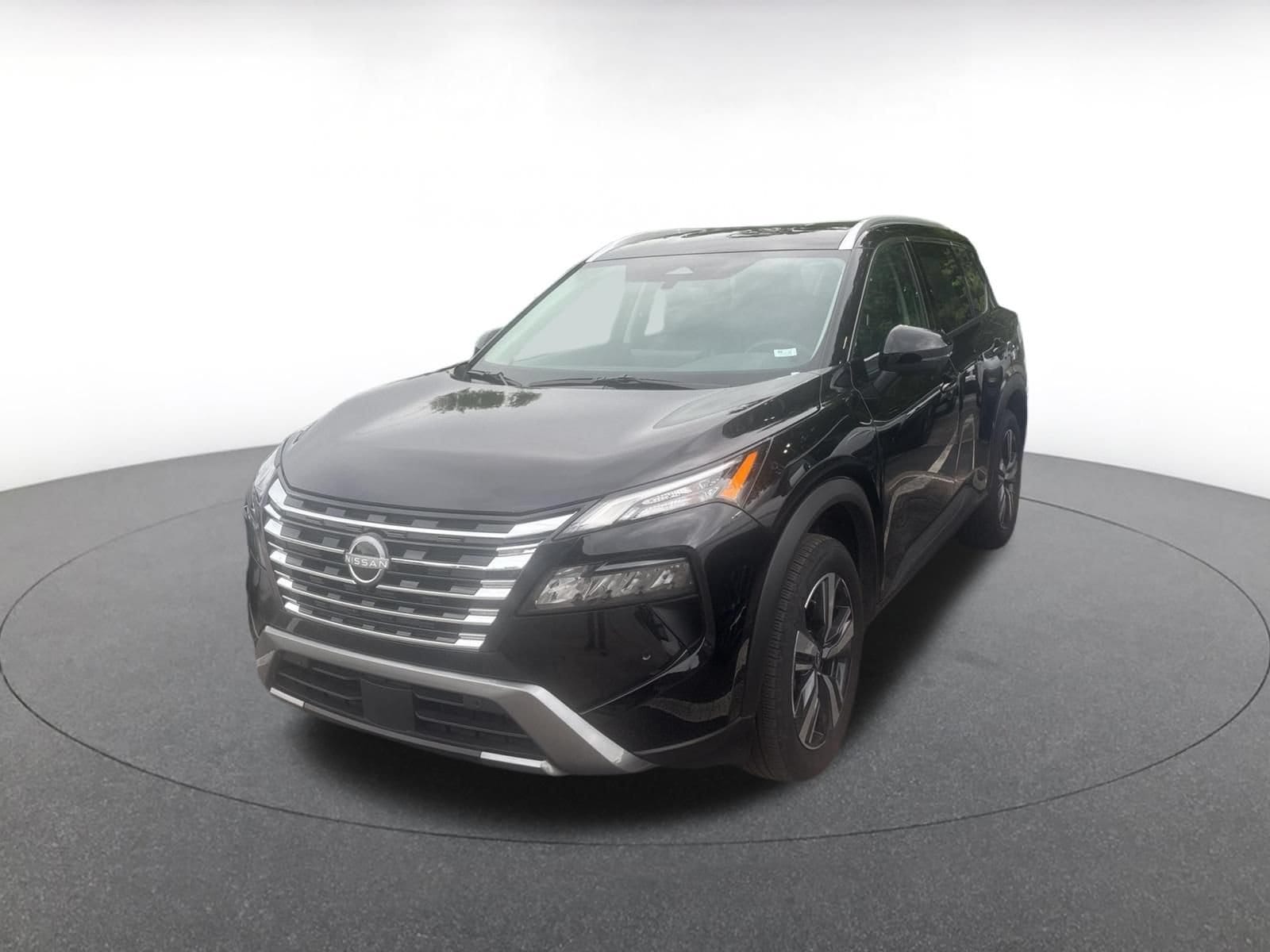 Thumbnail: 2026 Nissan Rogue - 3
