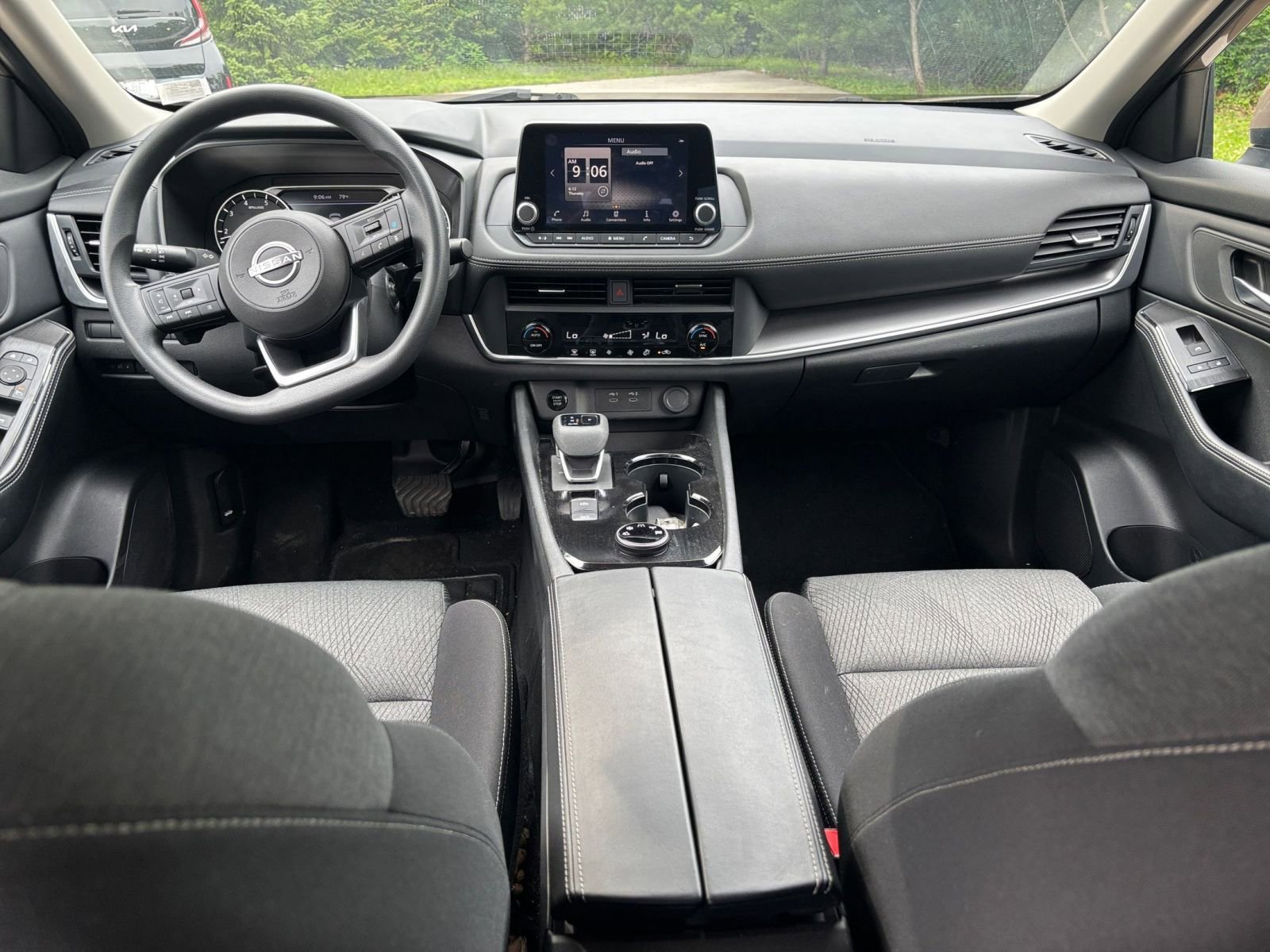 2024 Nissan Rogue SV 31